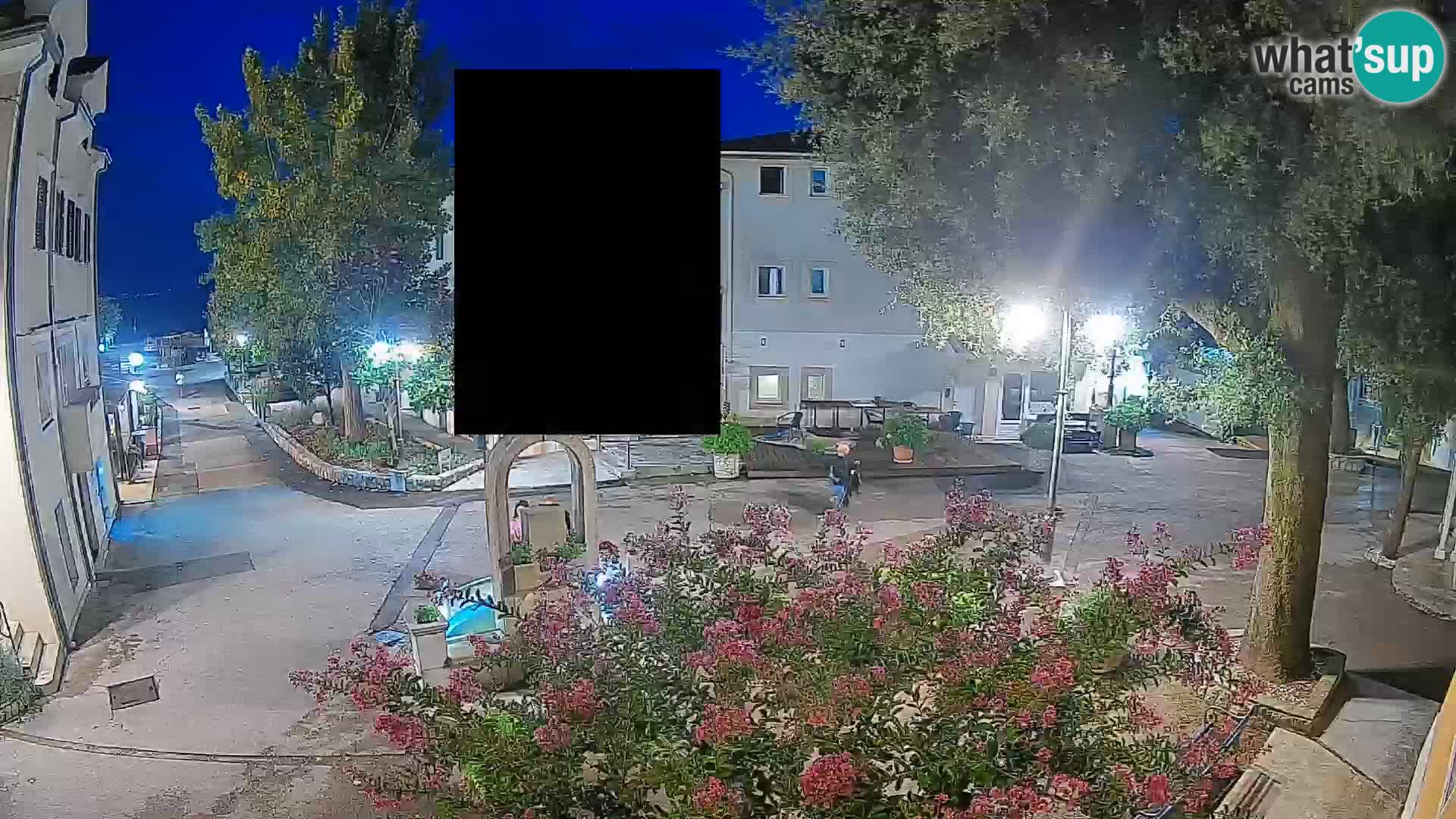 Web kamera centar Mošćeničke Drage – Pogled uživo