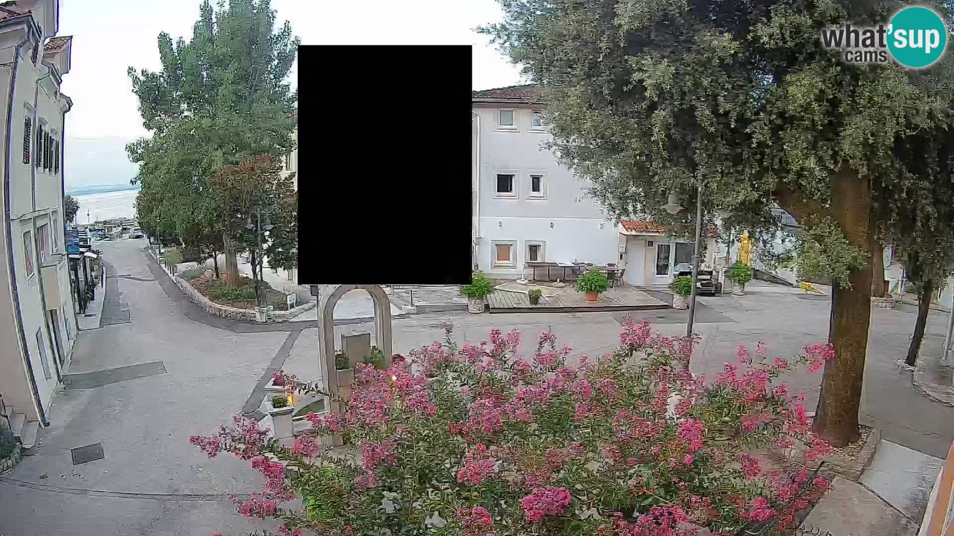 Web kamera centar Mošćeničke Drage – Pogled uživo