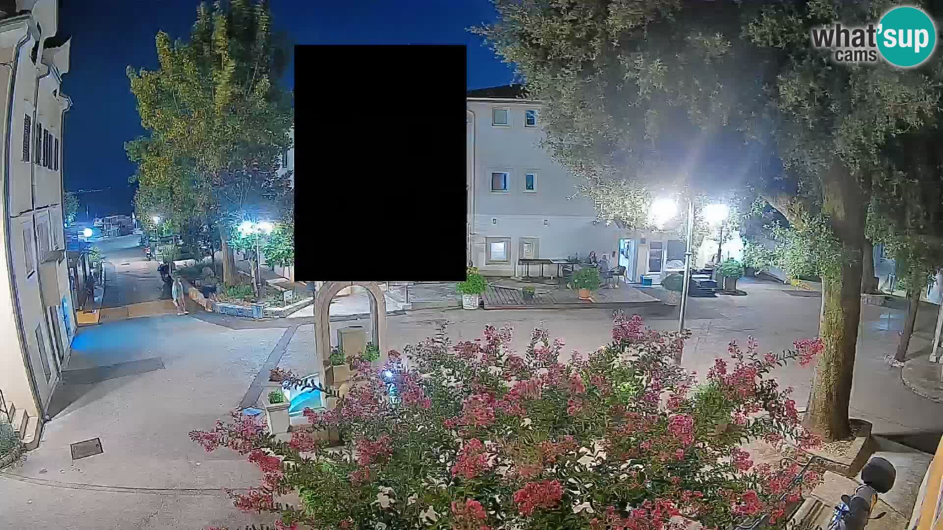 Web kamera centar Mošćeničke Drage – Pogled uživo