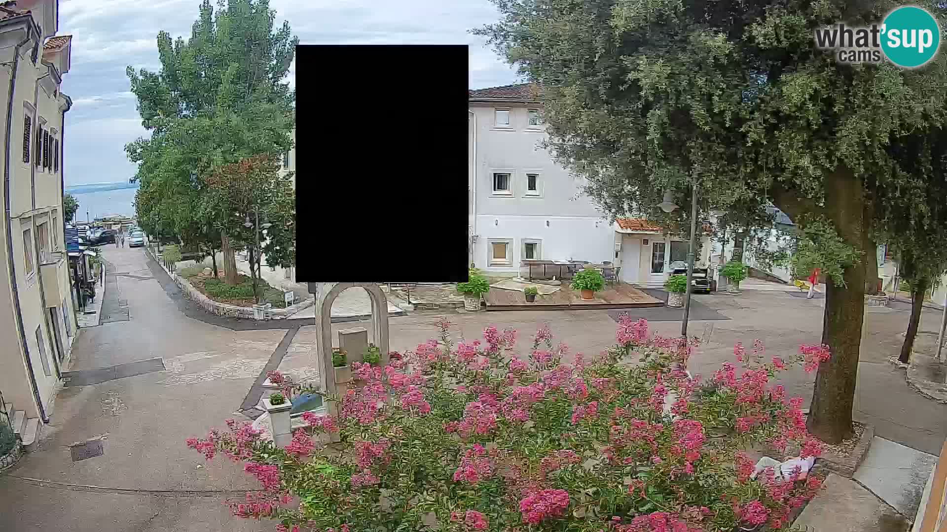 Spletna kamera center Mošćeniška Draga – Pogled v živo
