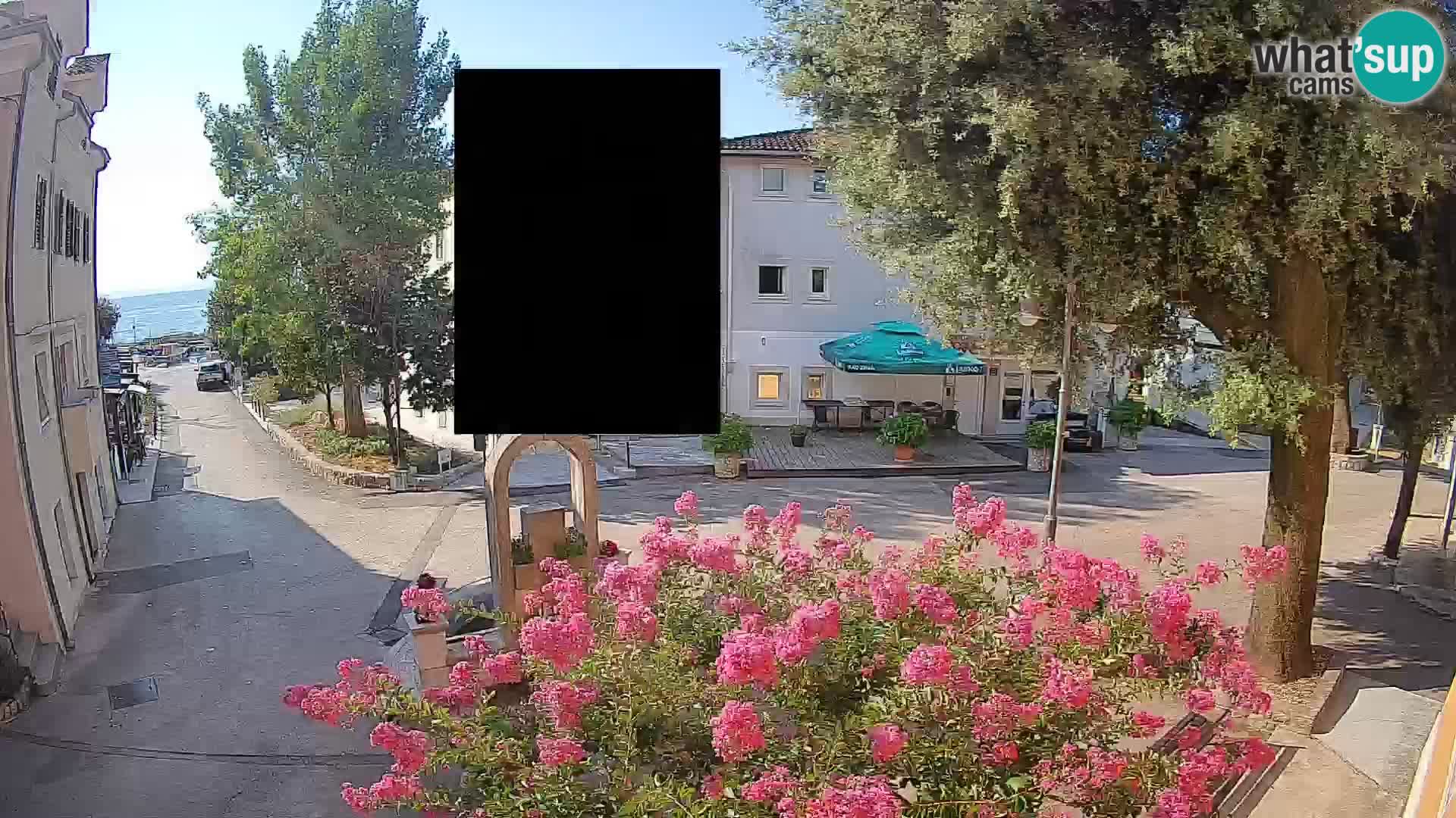 Webcam Mošćenička Draga Center – Live View of the Town Center