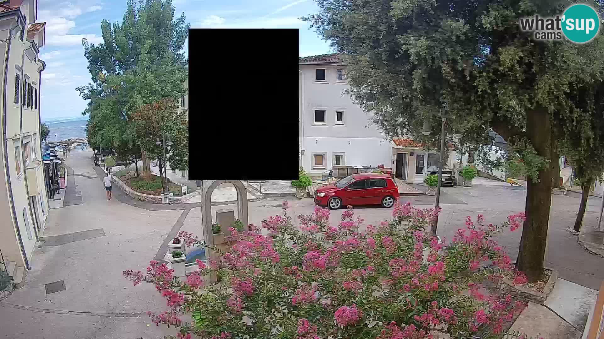 Webcam Mošćenička Draga Center – Live View of the Town Center