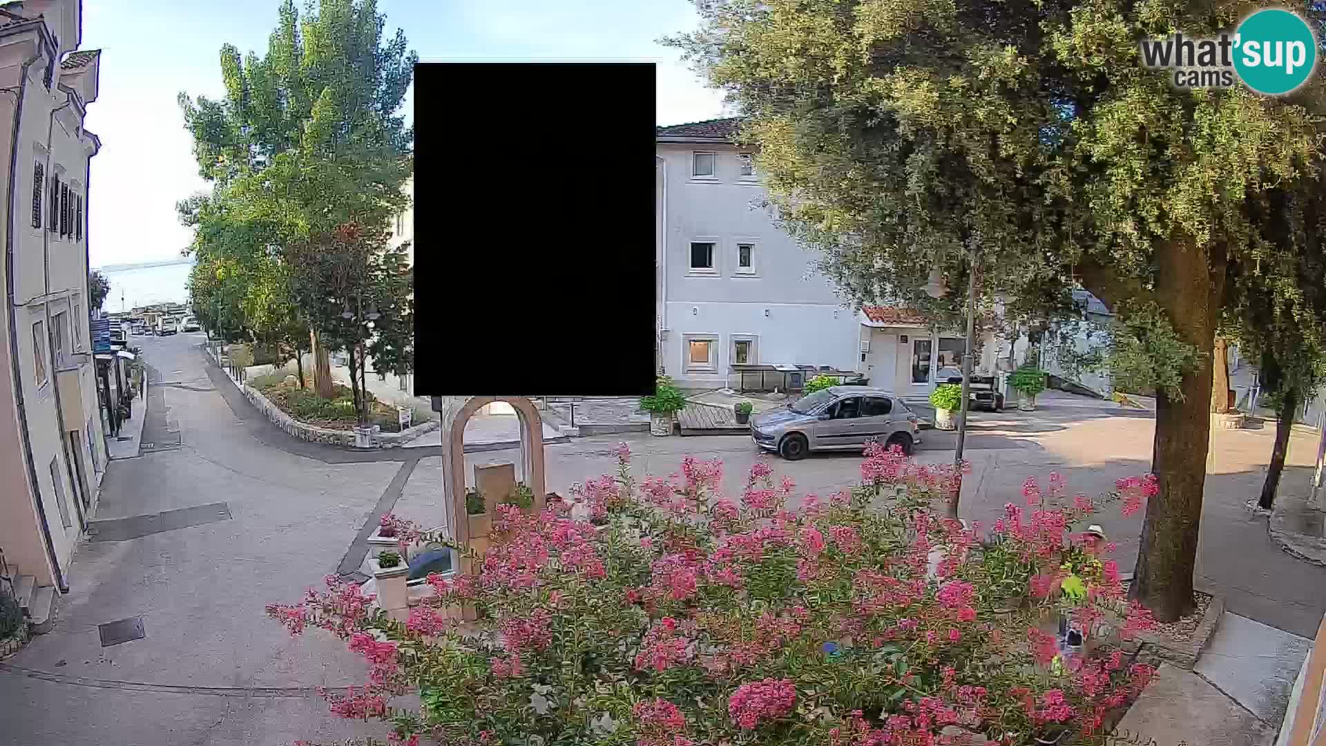 Webcam Mošćenička Draga Center – Live View of the Town Center