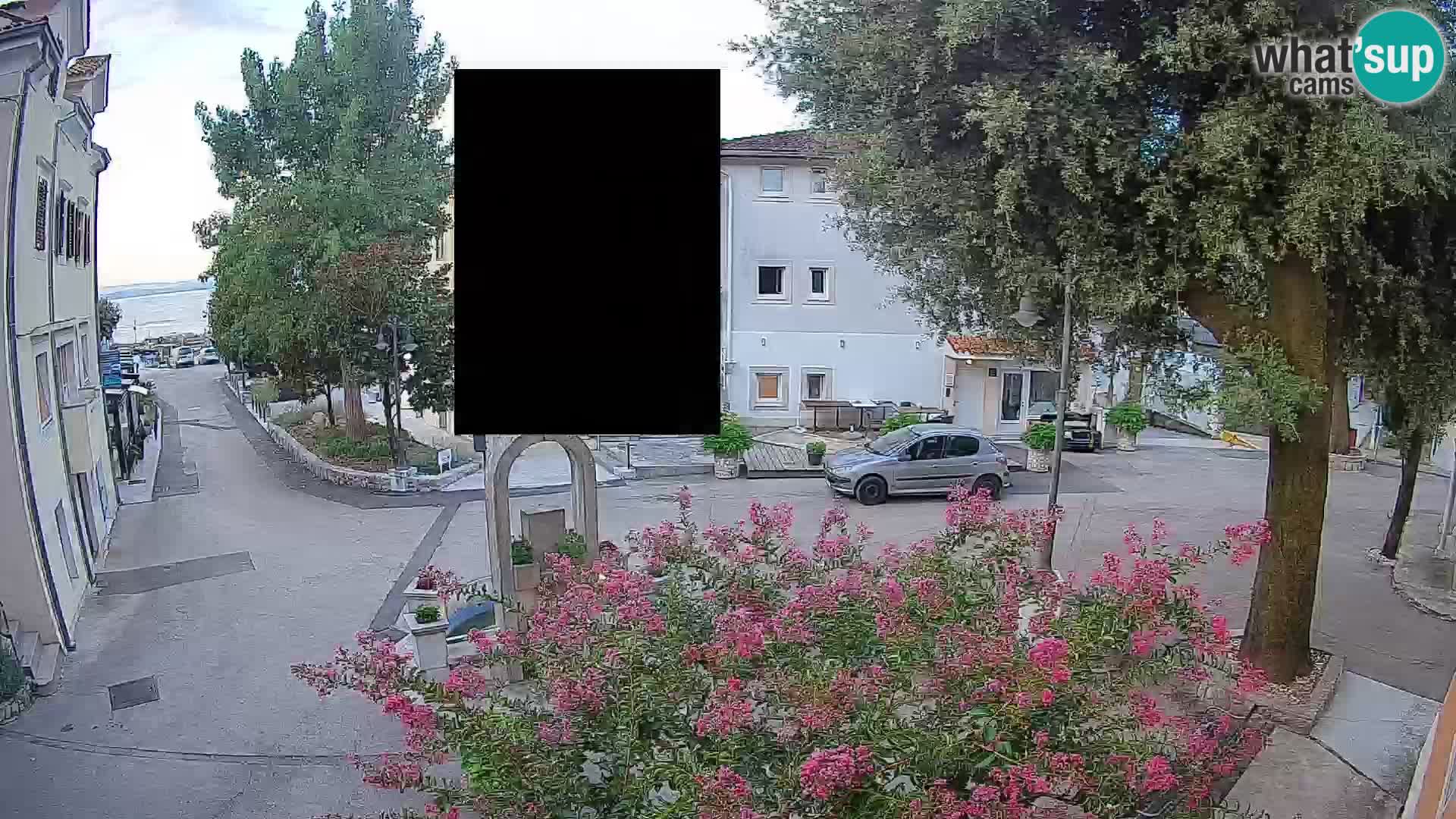 Web kamera centar Mošćeničke Drage – Pogled uživo