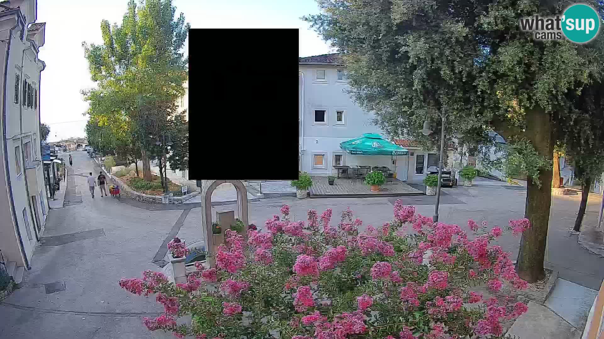 Webcam Mošćenička Draga Center – Live View of the Town Center