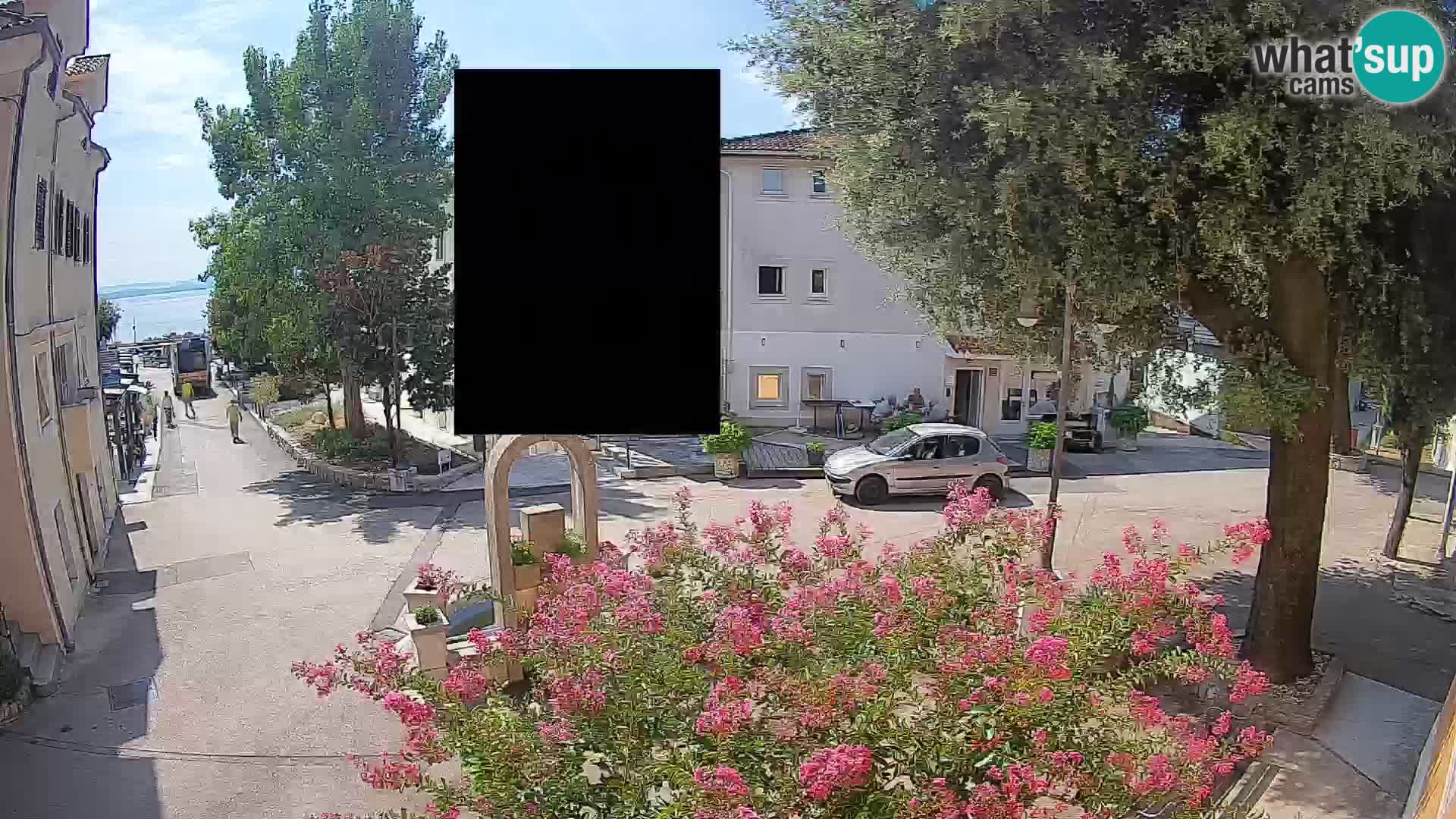 Spletna kamera center Mošćeniška Draga – Pogled v živo