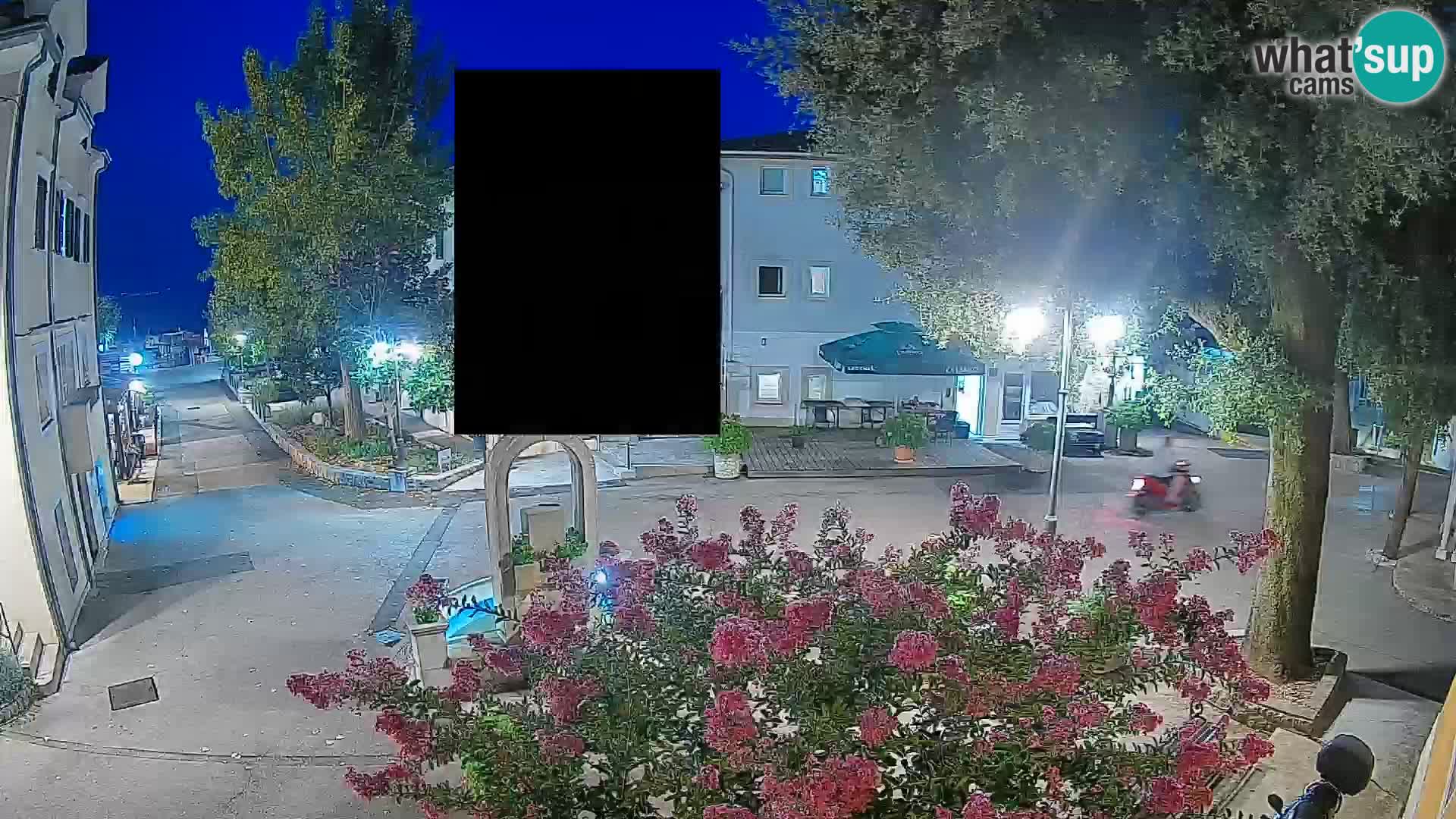 Webcam Mošćenička Draga Center – Live View of the Town Center
