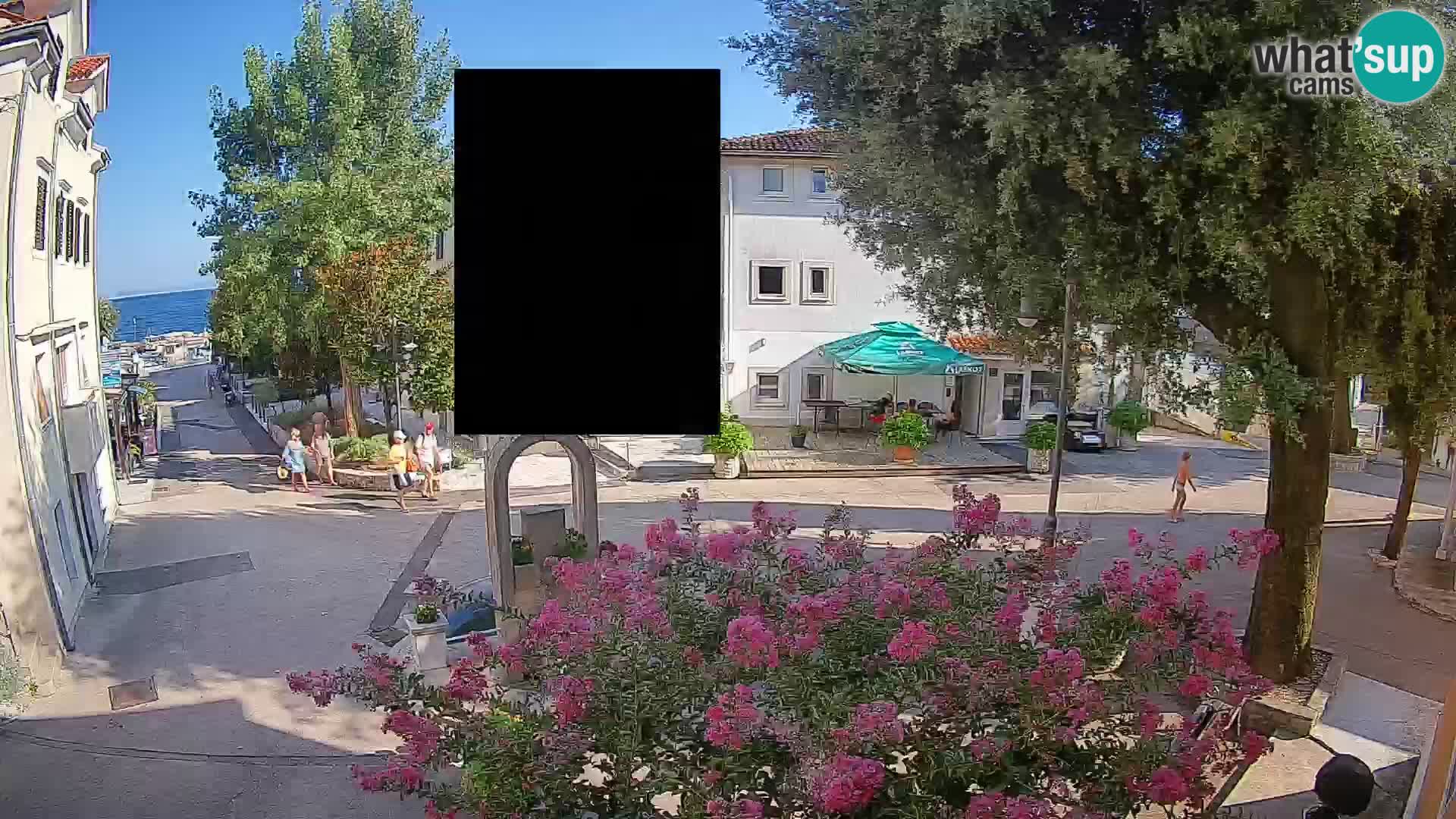 Webcam Mošćenička Draga Center – Live View of the Town Center