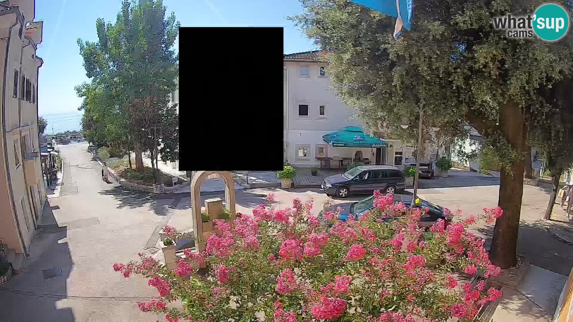 Webcam Mošćenička Draga Center – Live View of the Town Center