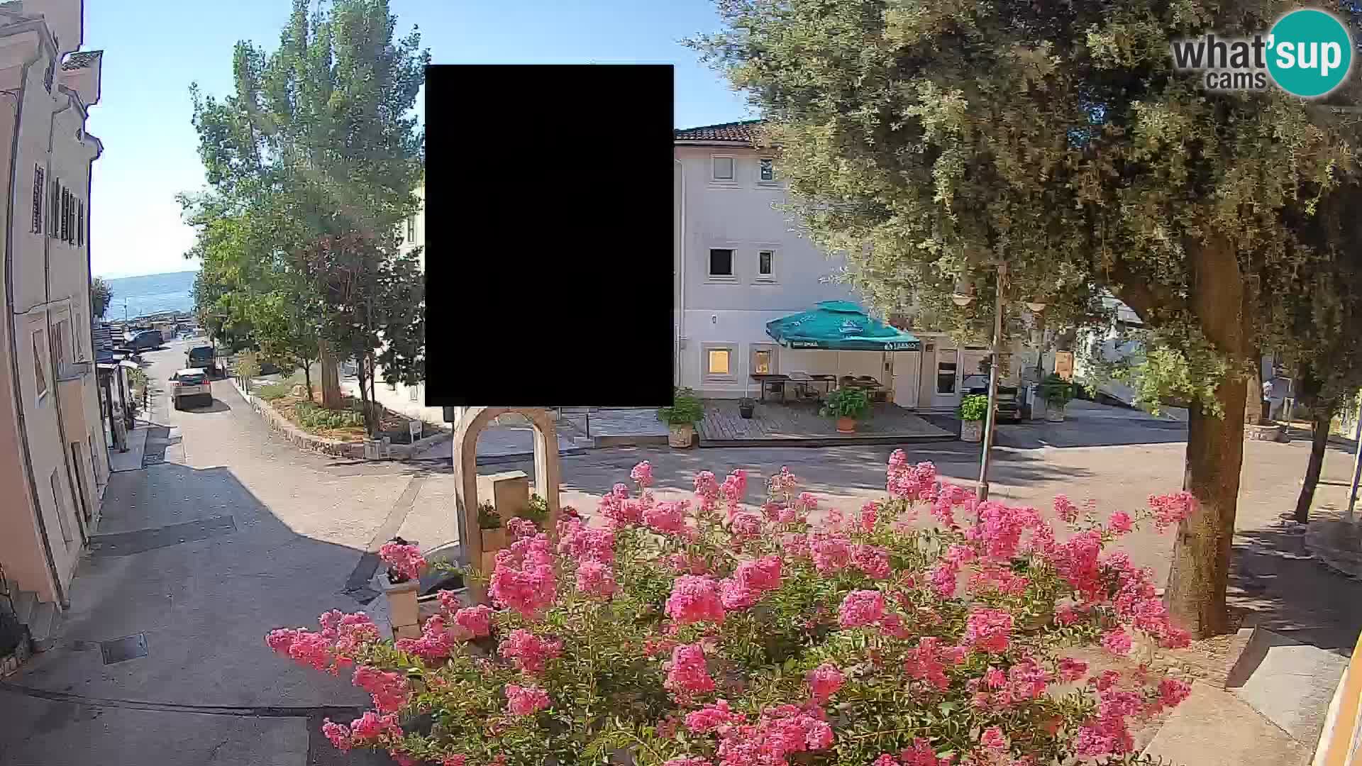 Webcam Mošćenička Draga Center – Live View of the Town Center