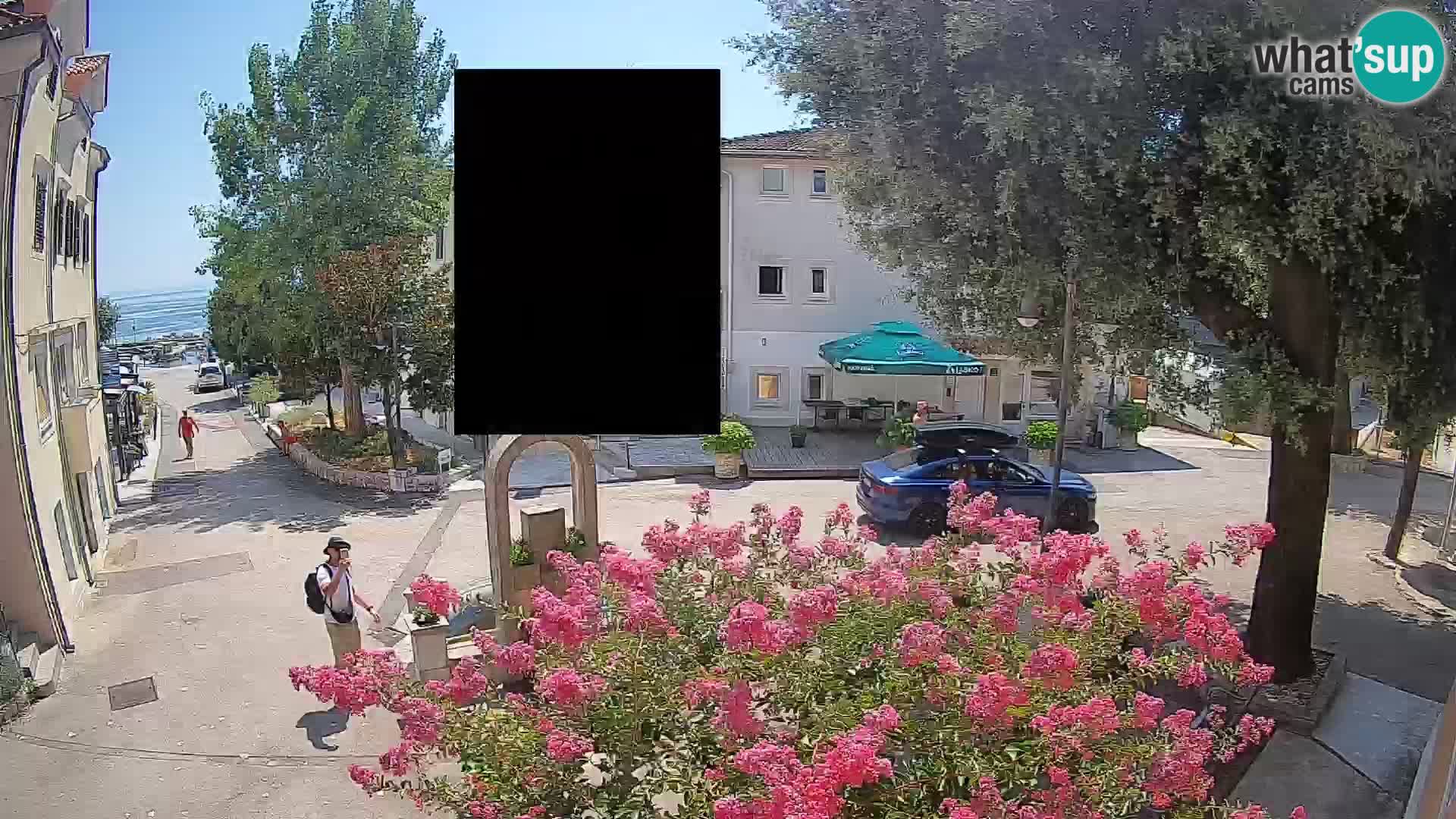 Webcam Mošćenička Draga Center – Live View of the Town Center