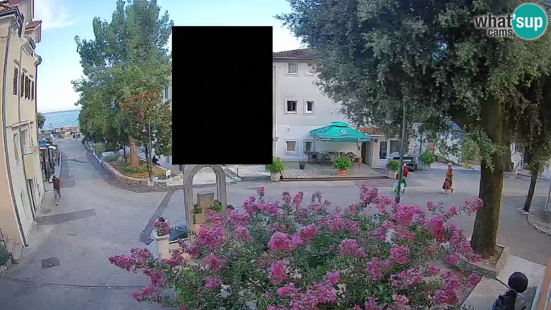 Webcam Mošćenička Draga Center – Live View of the Town Center