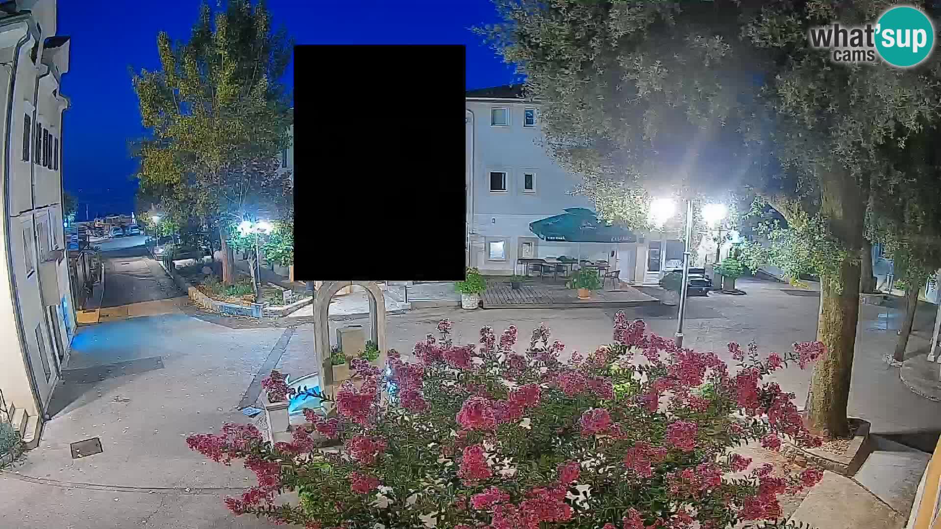 Web kamera centar Mošćeničke Drage – Pogled uživo