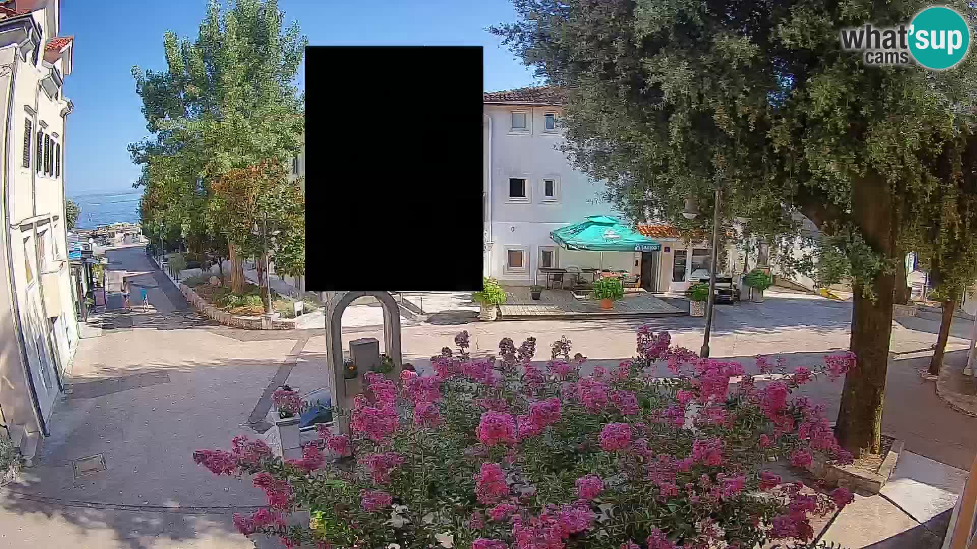 Webcam Mošćenička Draga Center – Live View of the Town Center
