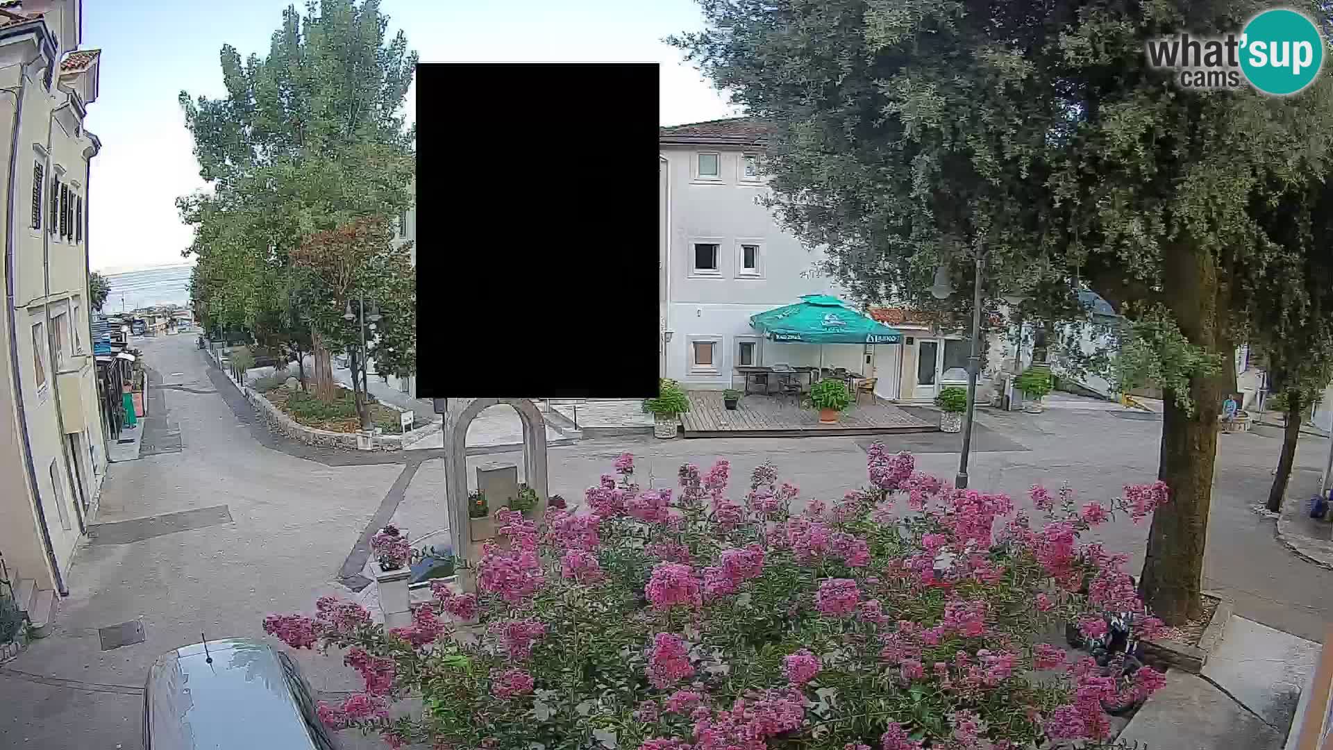 Webcam Mošćenička Draga Center – Live View of the Town Center