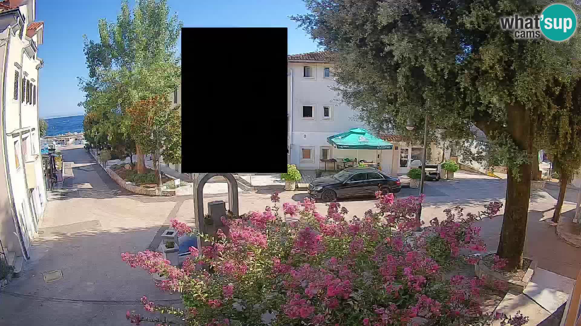 Webcam Mošćenička Draga Center – Live View of the Town Center