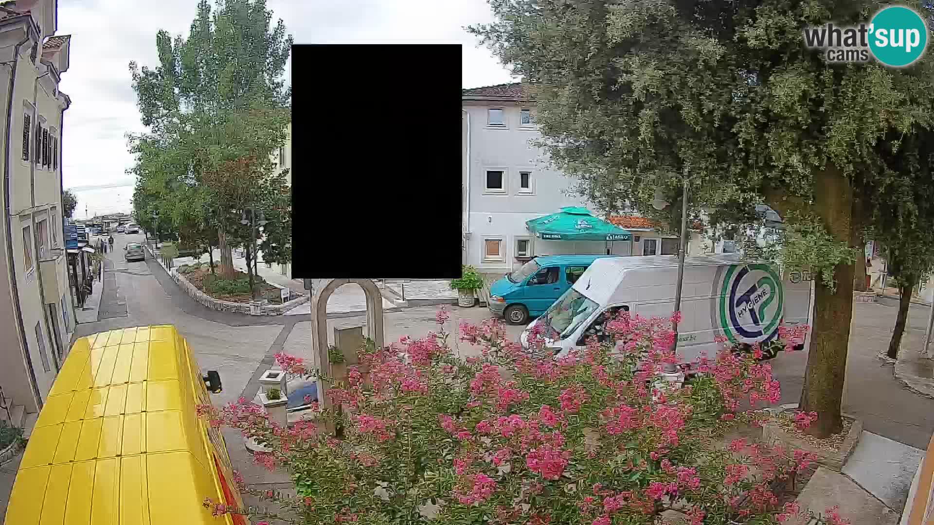 Web kamera centar Mošćeničke Drage – Pogled uživo