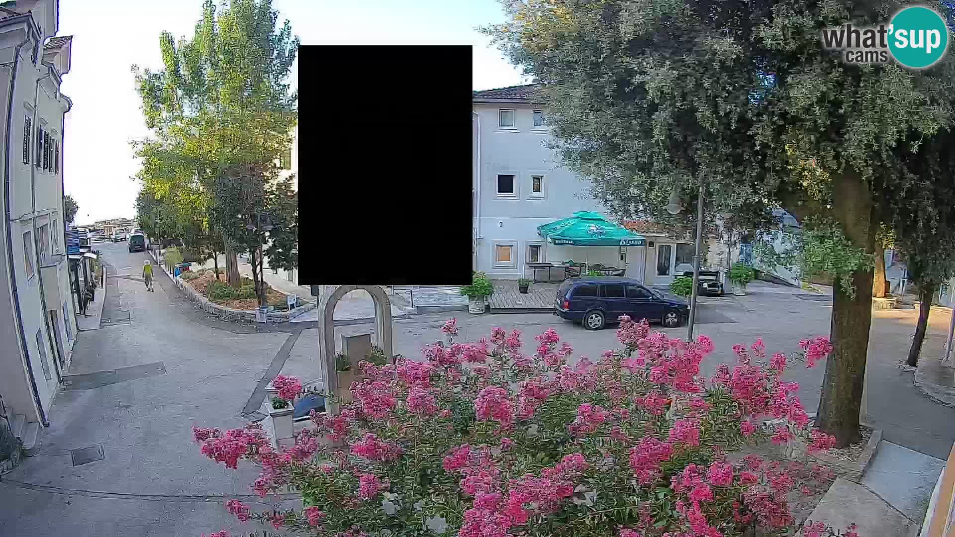 Web kamera centar Mošćeničke Drage – Pogled uživo