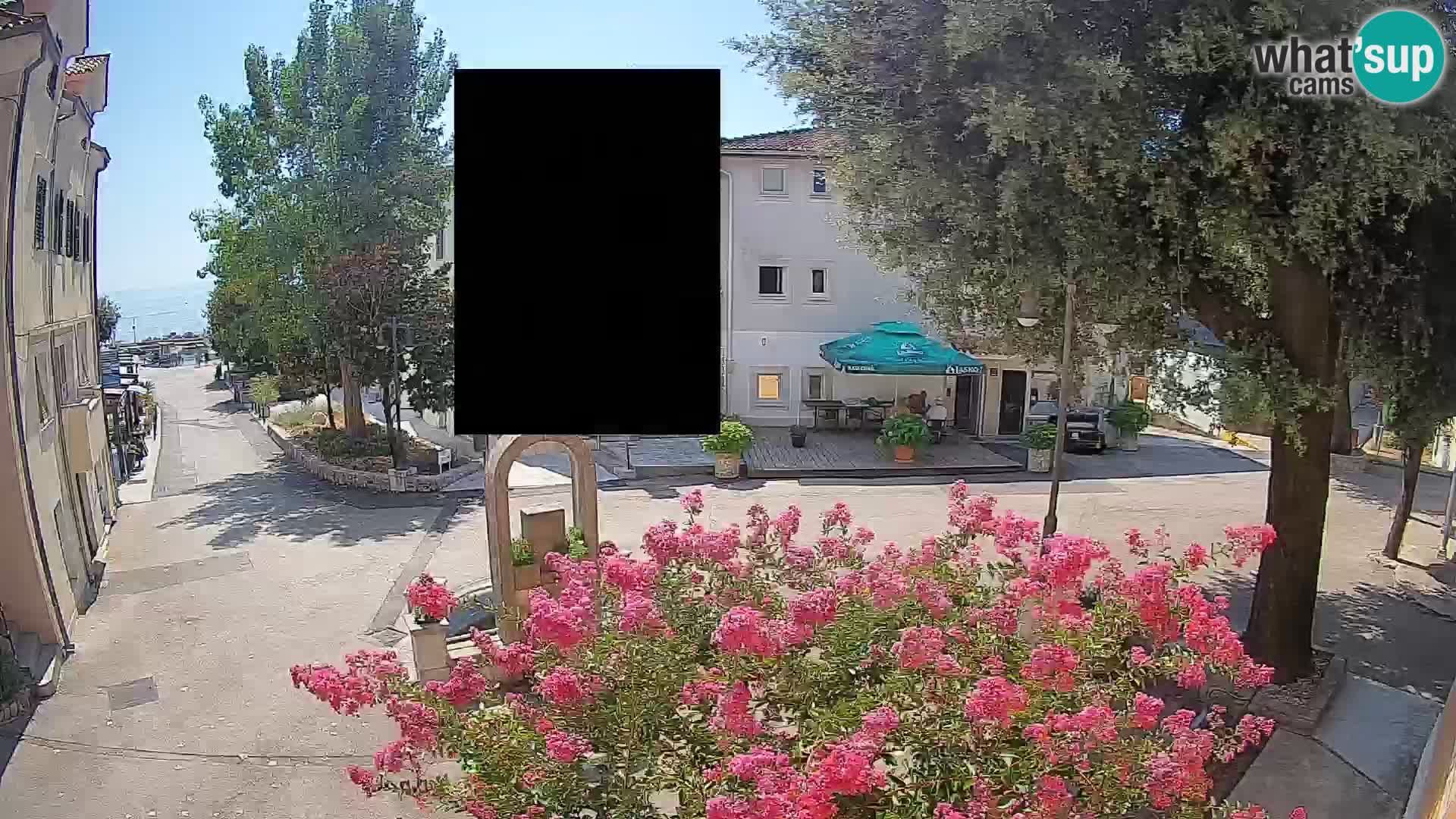 Spletna kamera center Mošćeniška Draga – Pogled v živo