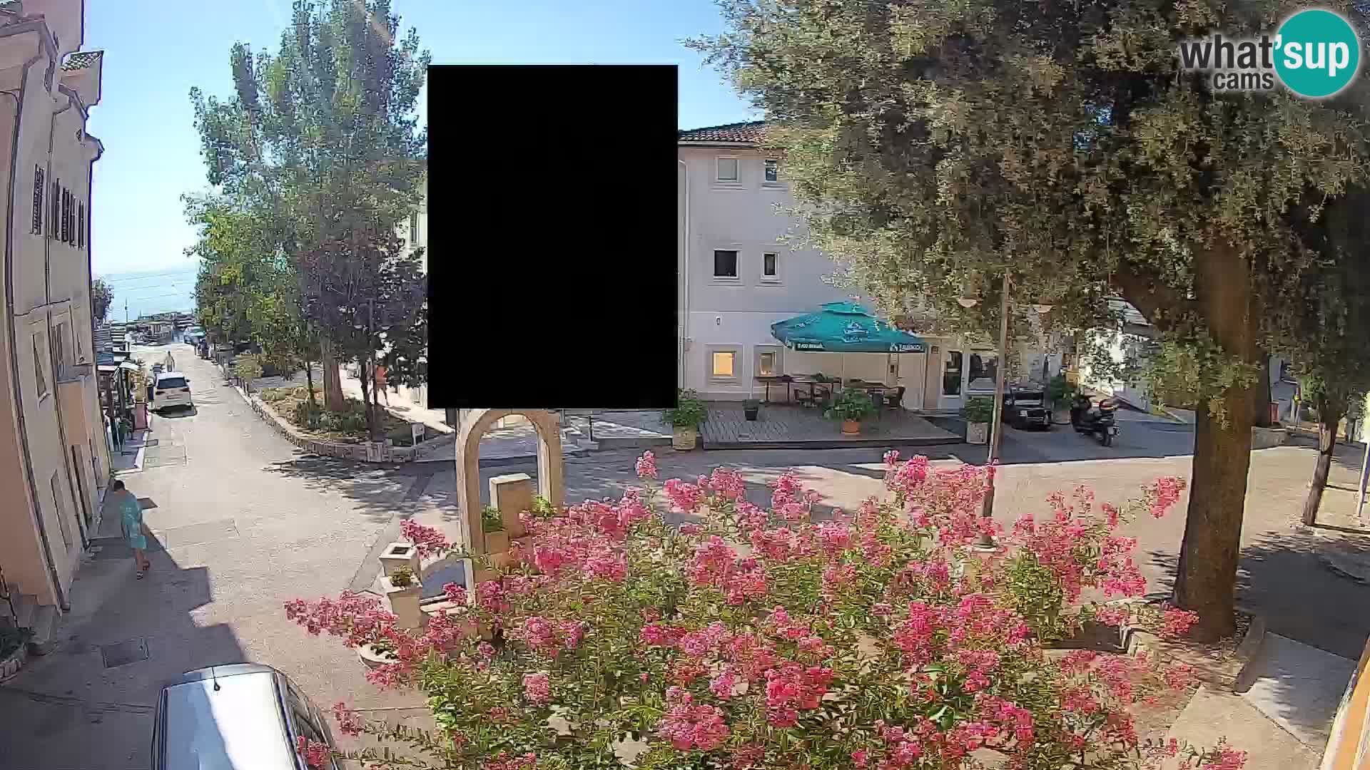 Web kamera centar Mošćeničke Drage – Pogled uživo