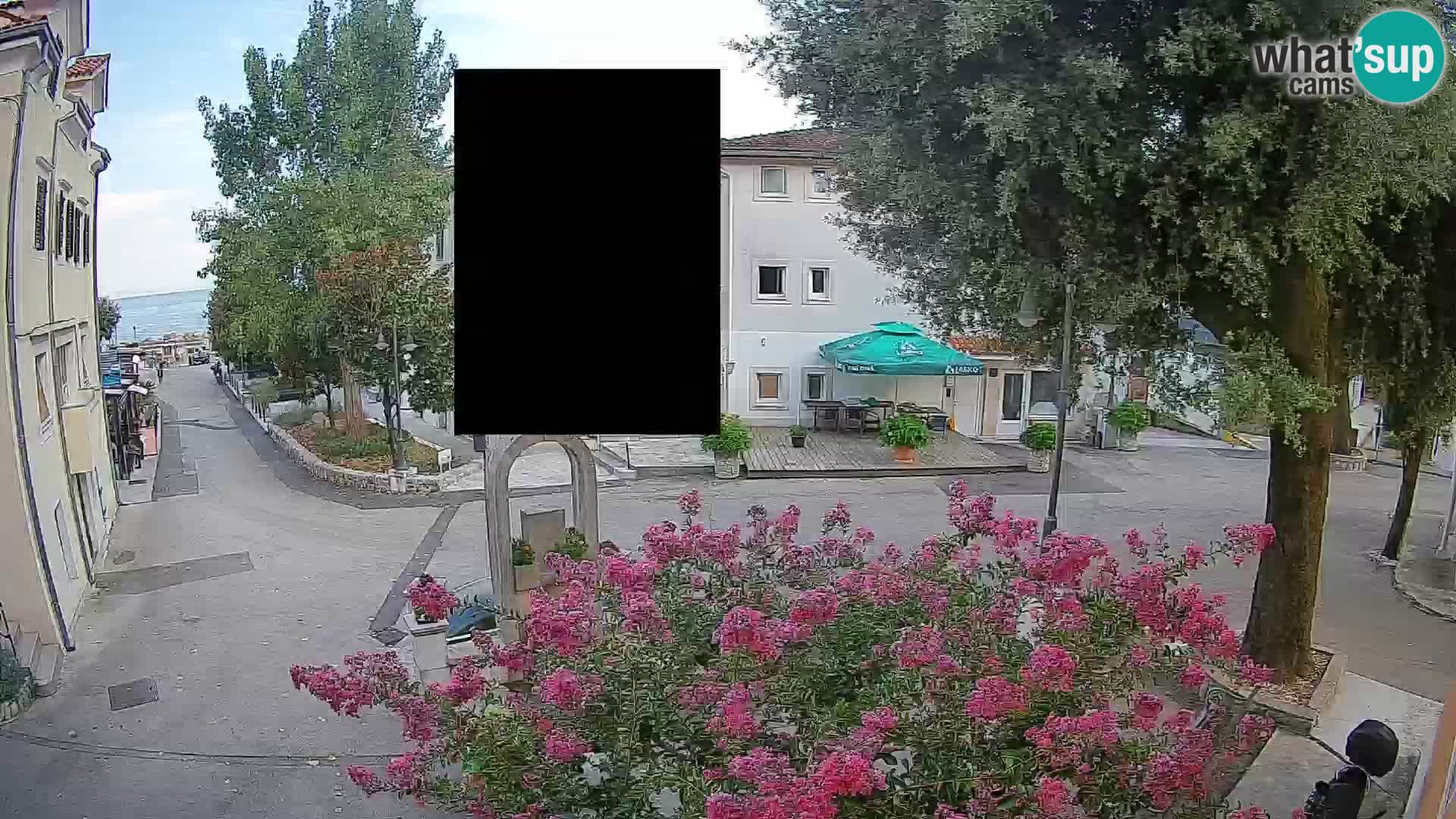 Spletna kamera center Mošćeniška Draga – Pogled v živo