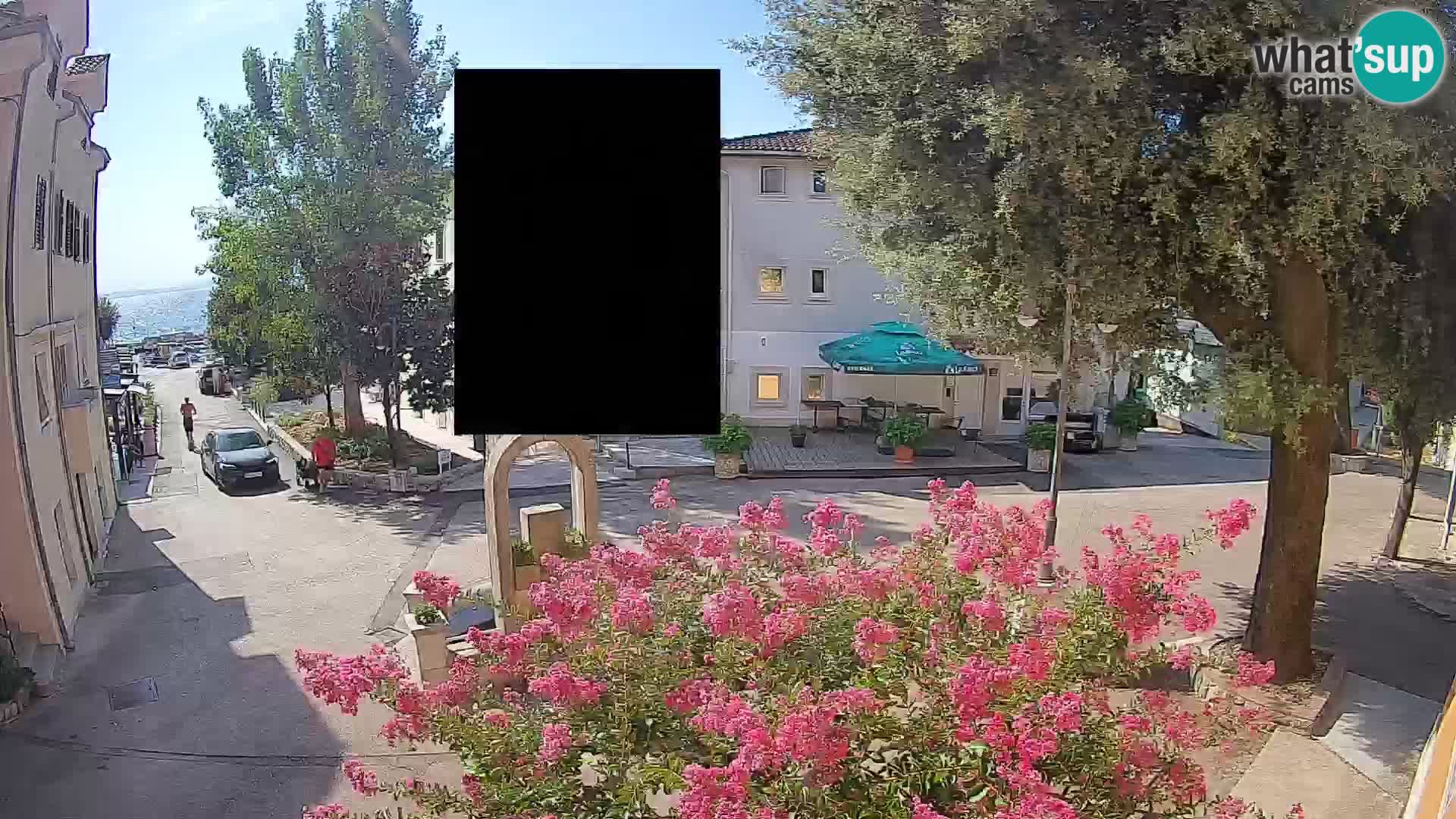 Web kamera centar Mošćeničke Drage – Pogled uživo