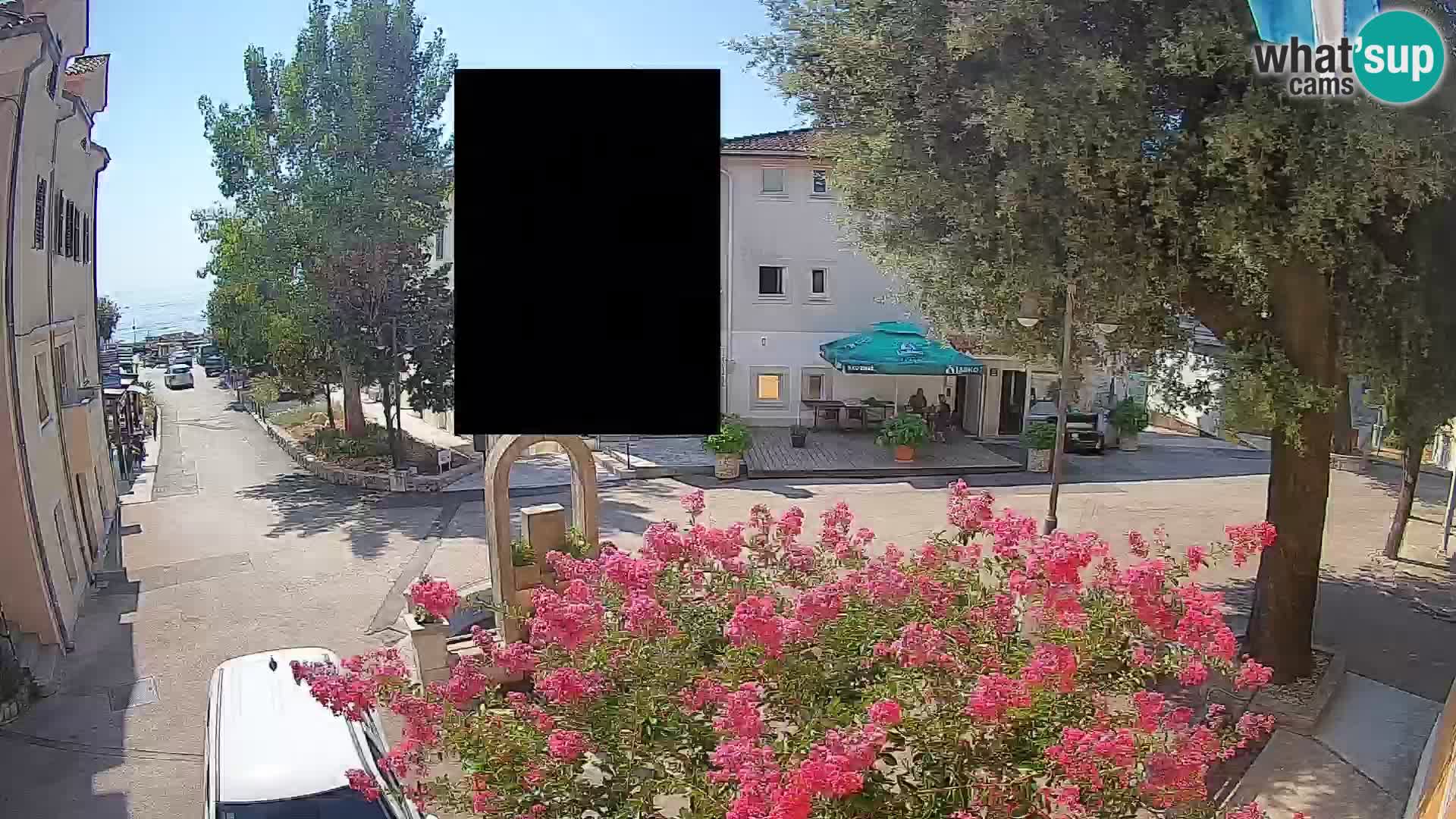 Webcam Mošćenička Draga Center – Live View of the Town Center