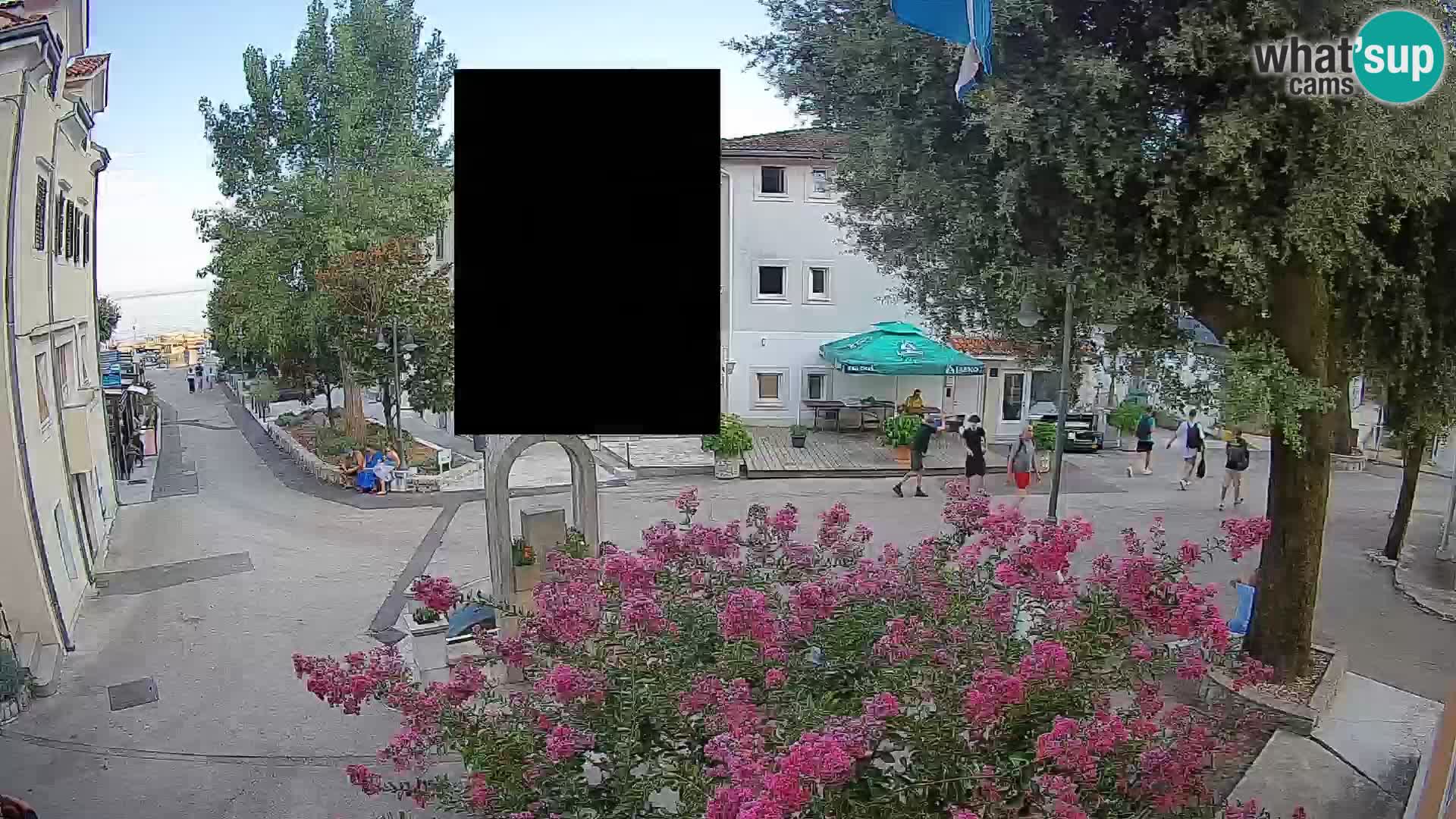Webcam Mošćenička Draga Center – Live View of the Town Center