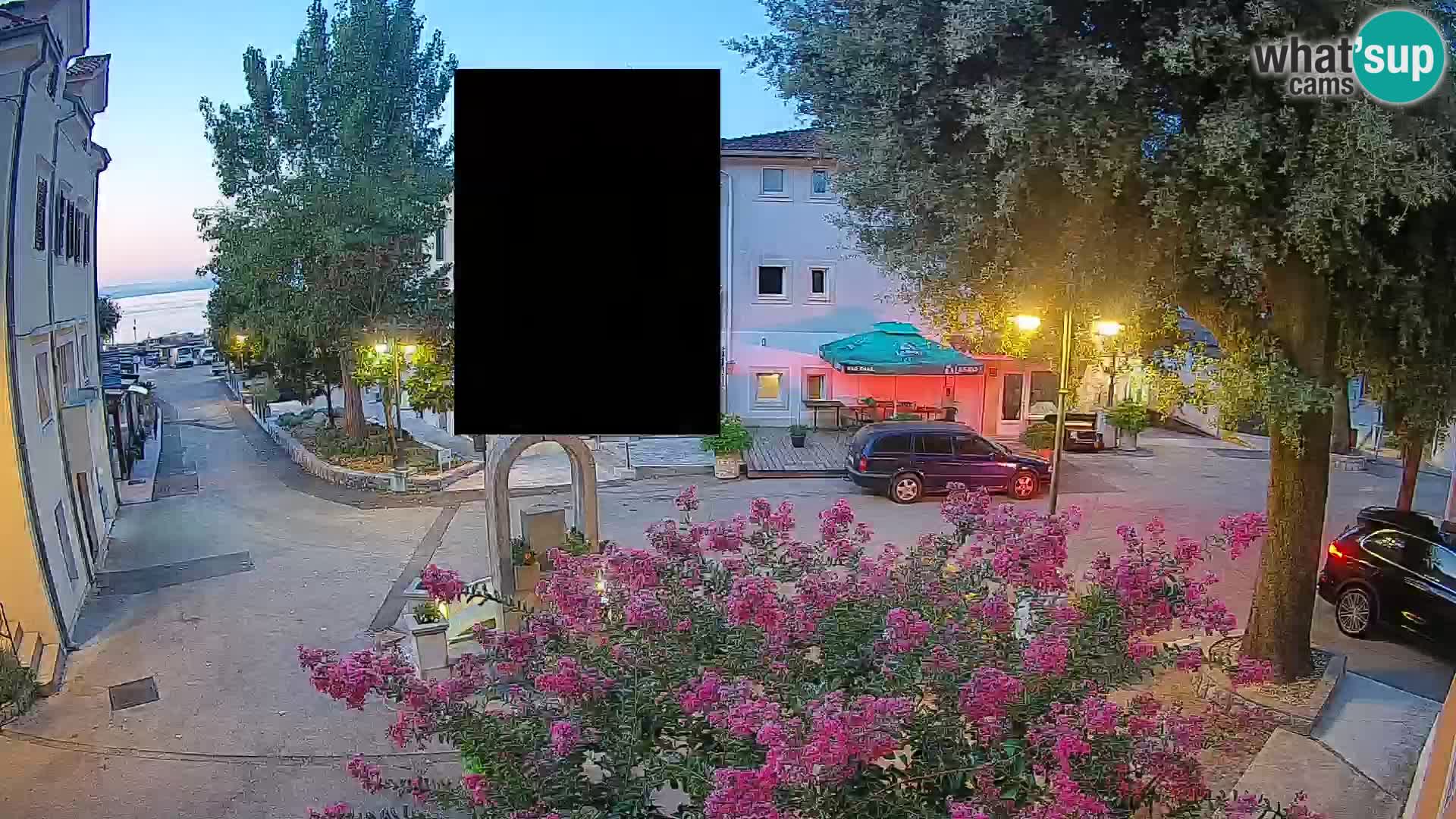 Webcam Mošćenička Draga Center – Live View of the Town Center