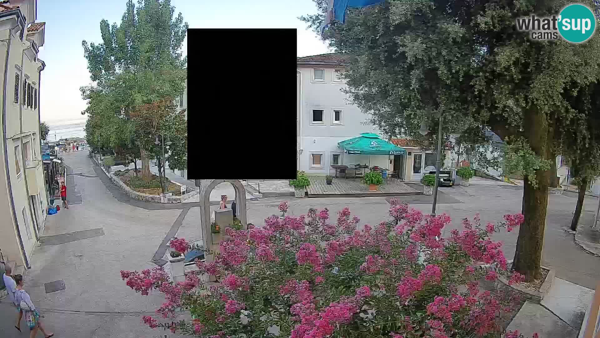 Spletna kamera center Mošćeniška Draga – Pogled v živo