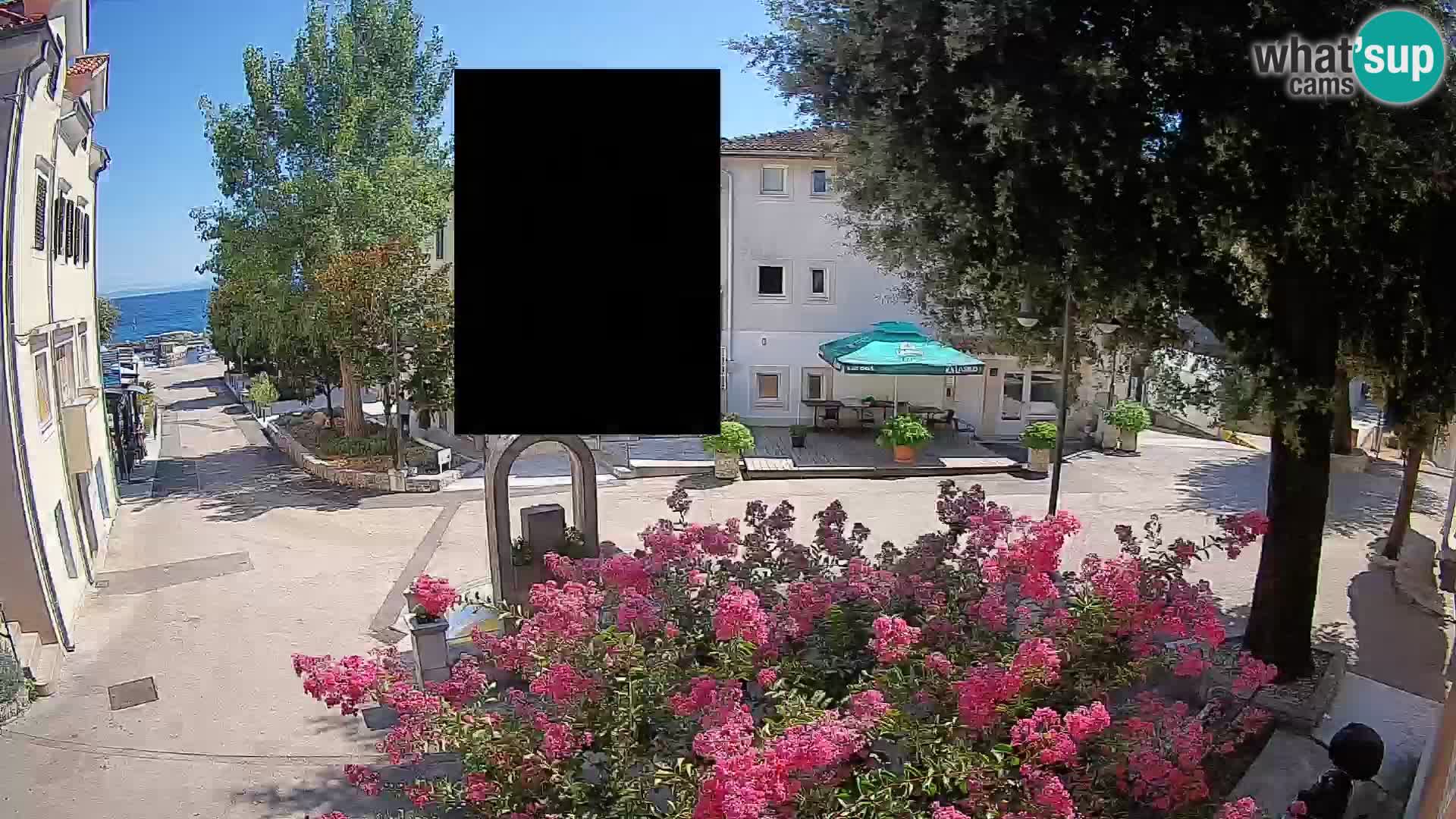 Webcam Mošćenička Draga Center – Live View of the Town Center