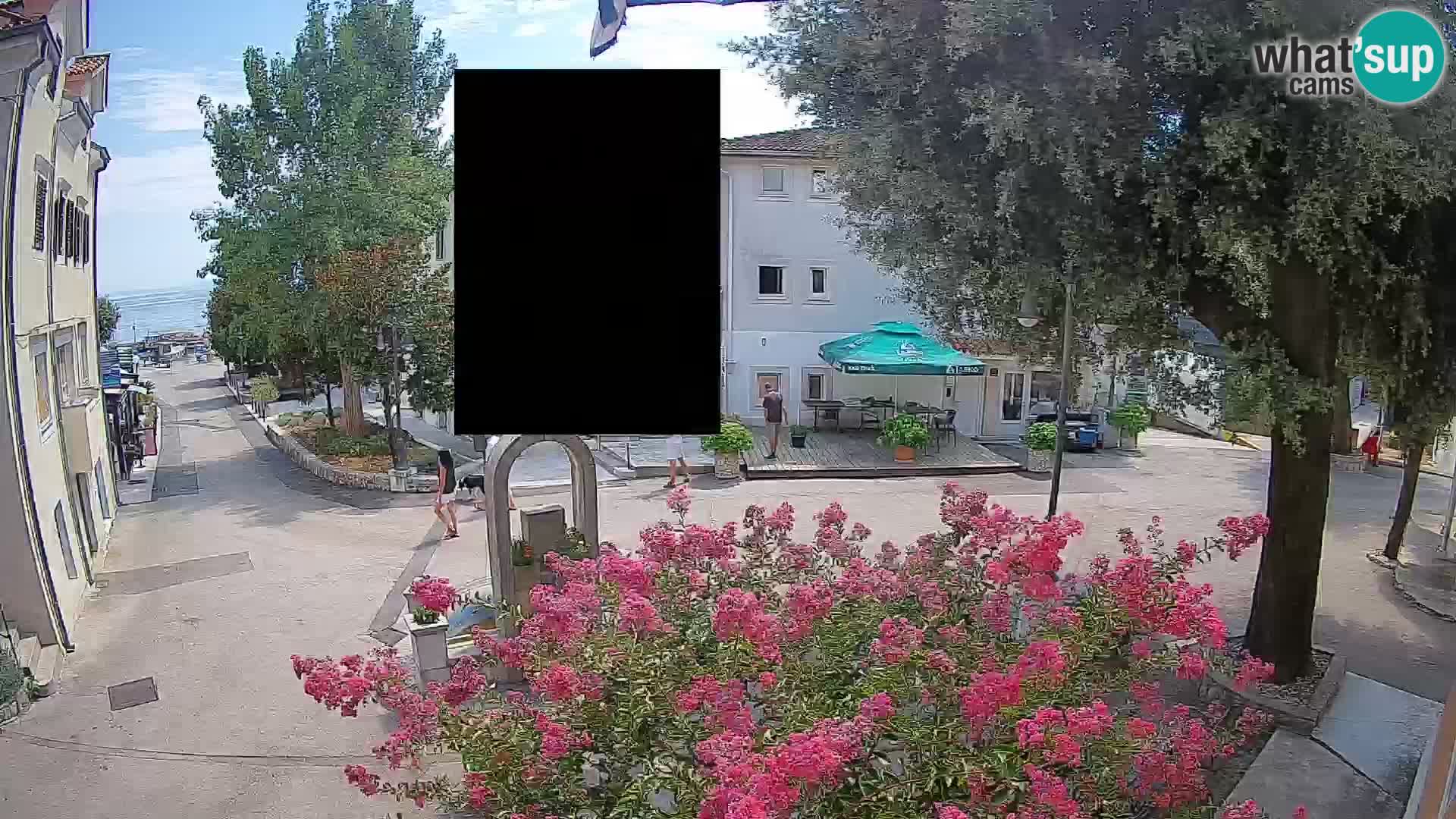Webcam Mošćenička Draga Center – Live View of the Town Center