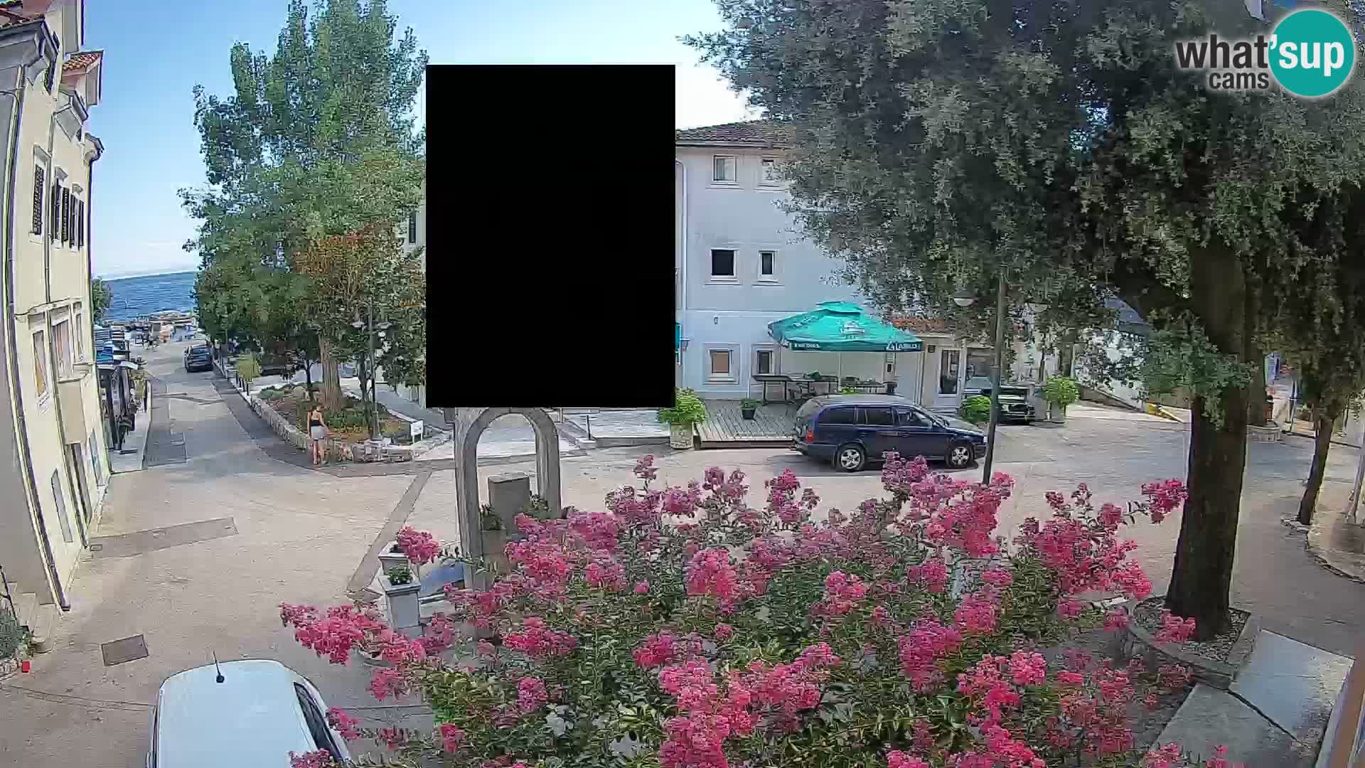 Web kamera centar Mošćeničke Drage – Pogled uživo