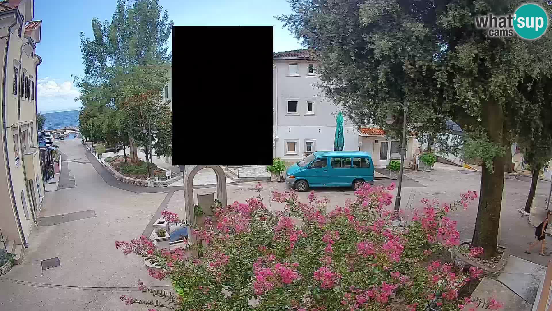 Webcam Mošćenička Draga Center – Live View of the Town Center