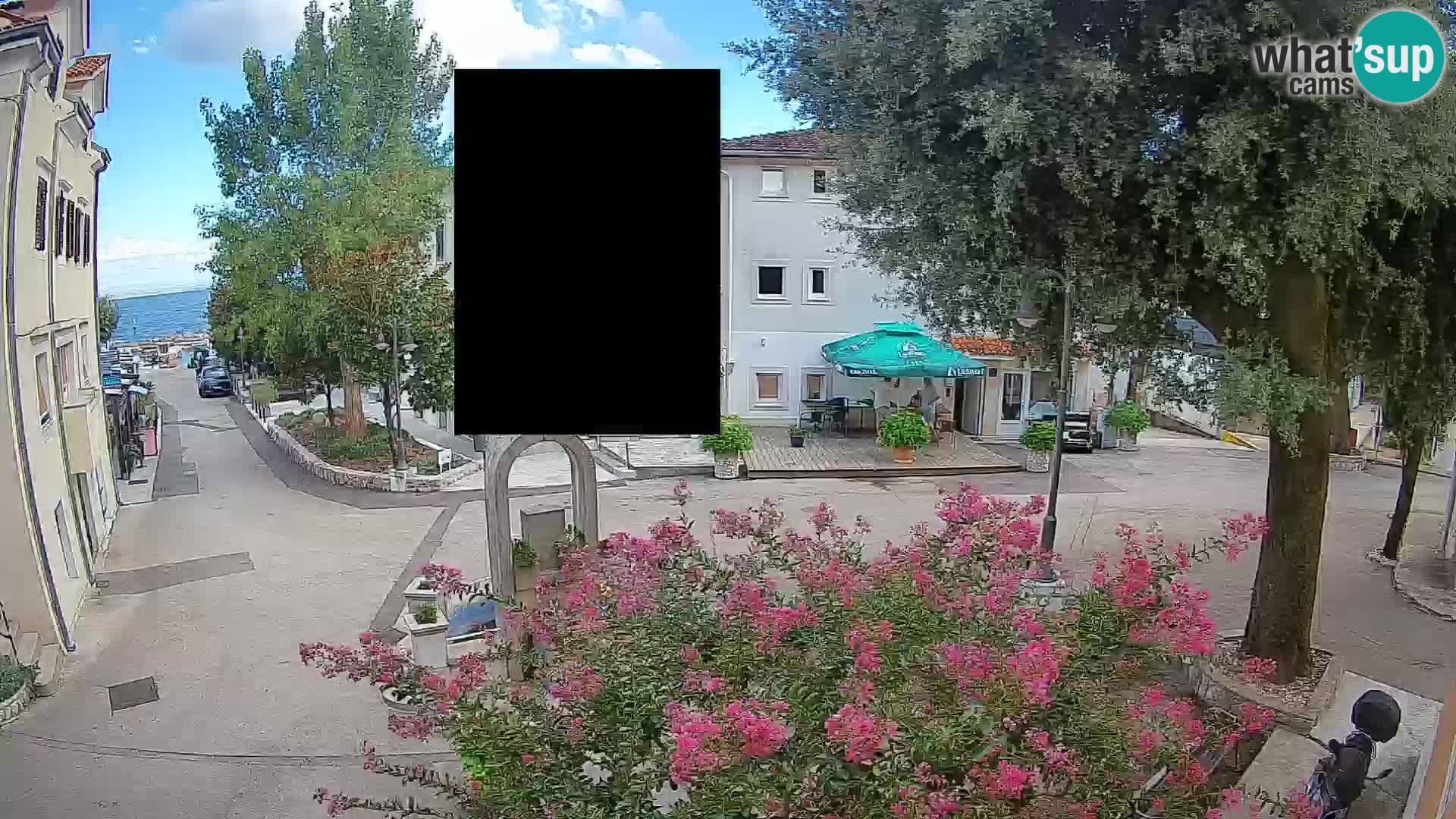 Webcam Mošćenička Draga Center – Live View of the Town Center