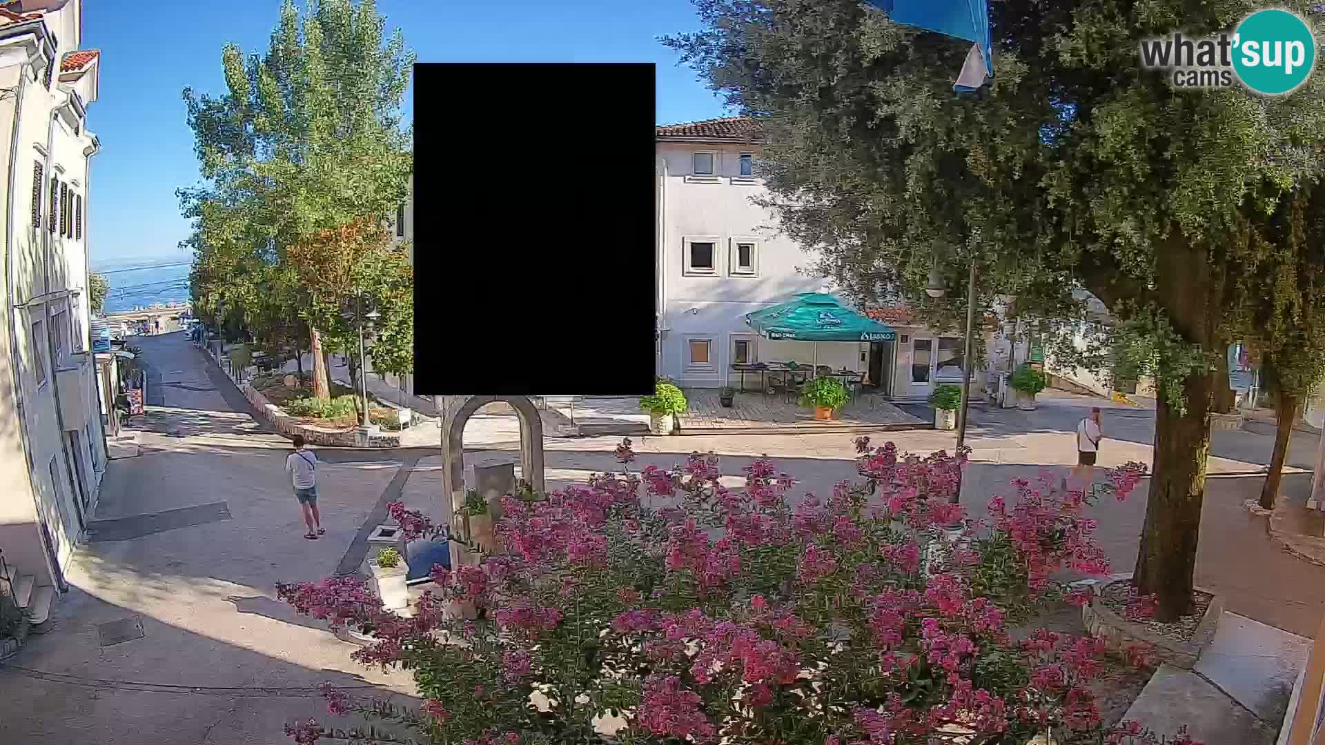 Web kamera centar Mošćeničke Drage – Pogled uživo