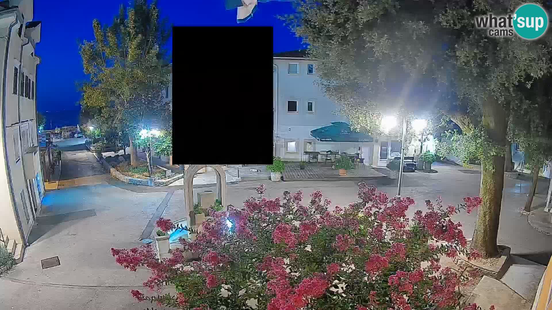 Web kamera centar Mošćeničke Drage – Pogled uživo