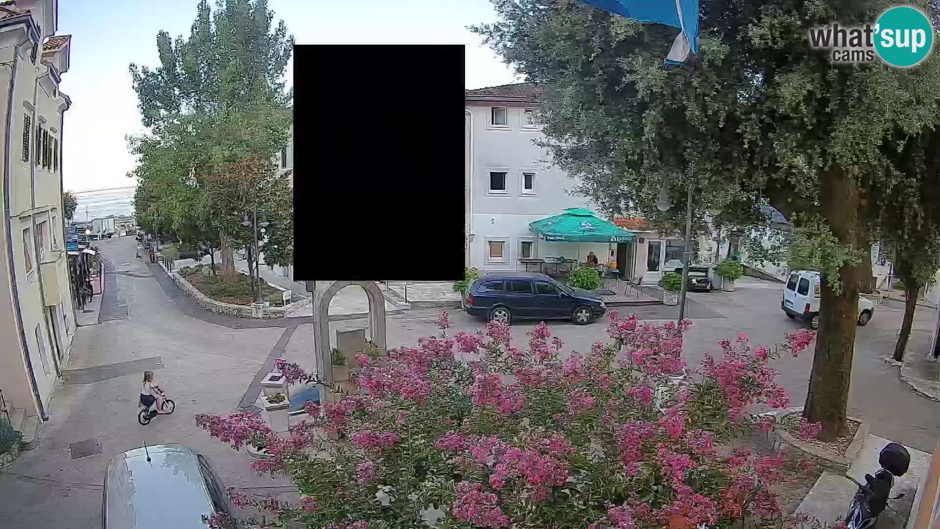 Webcam Mošćenička Draga Center – Live View of the Town Center
