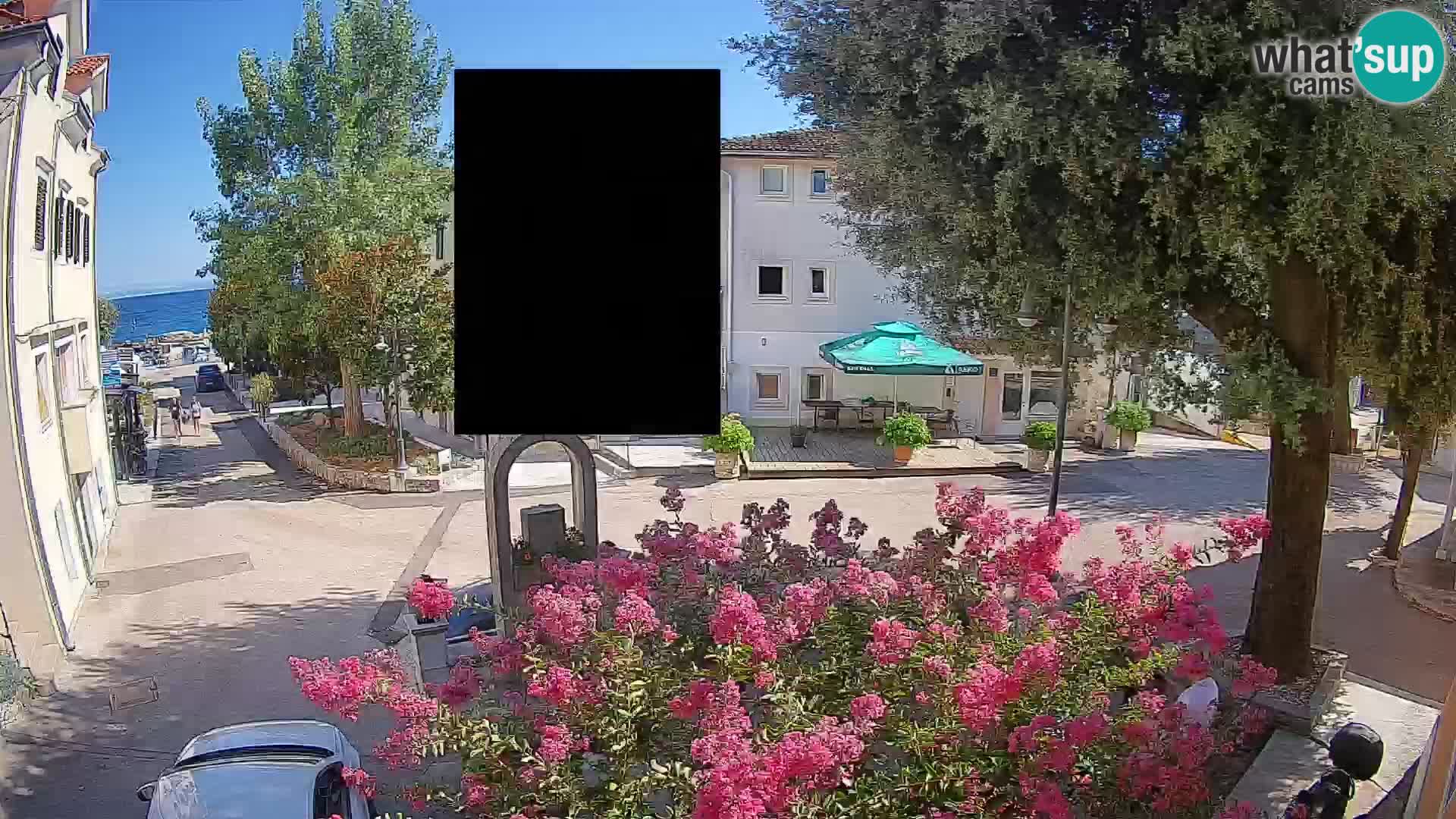 Webcam Mošćenička Draga Center – Live View of the Town Center