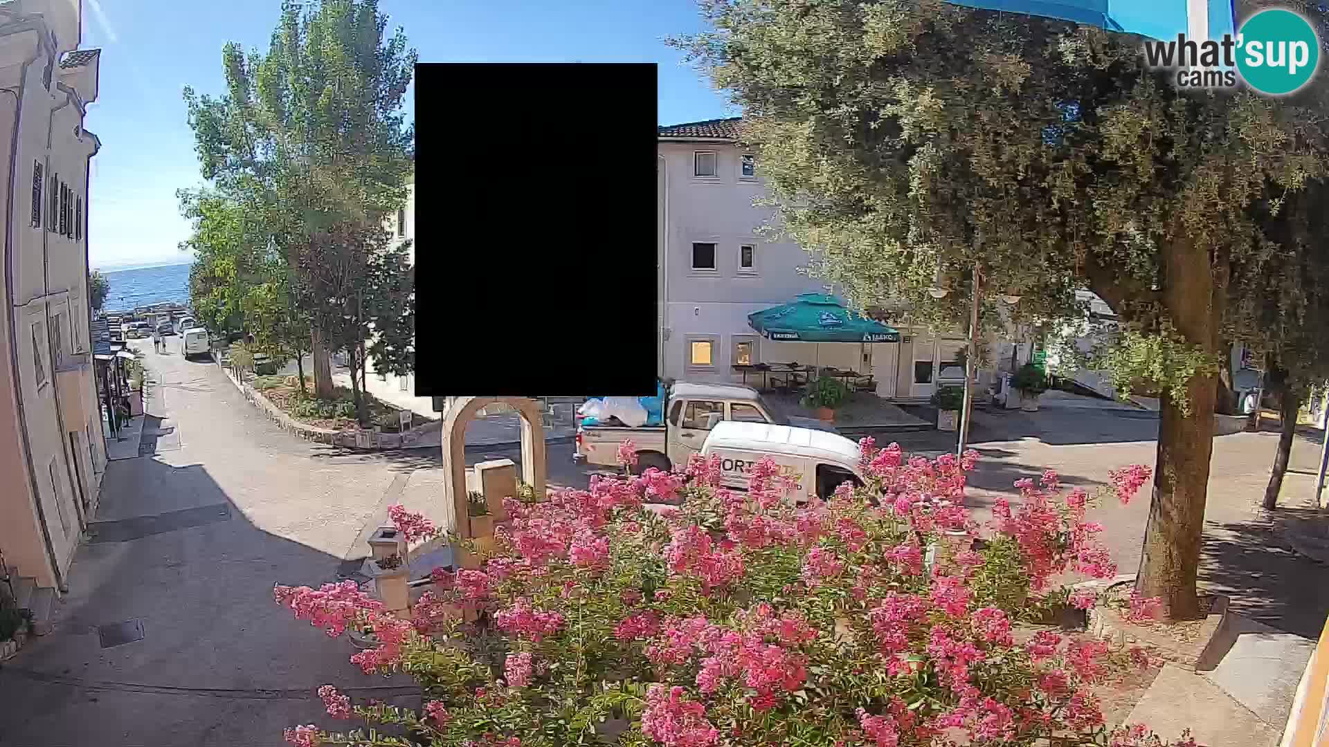 Webcam Mošćenička Draga Center – Live View of the Town Center