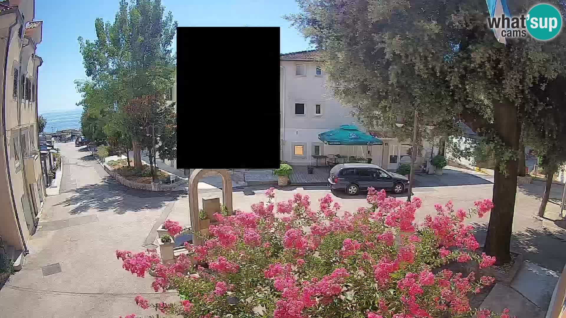 Web kamera centar Mošćeničke Drage – Pogled uživo