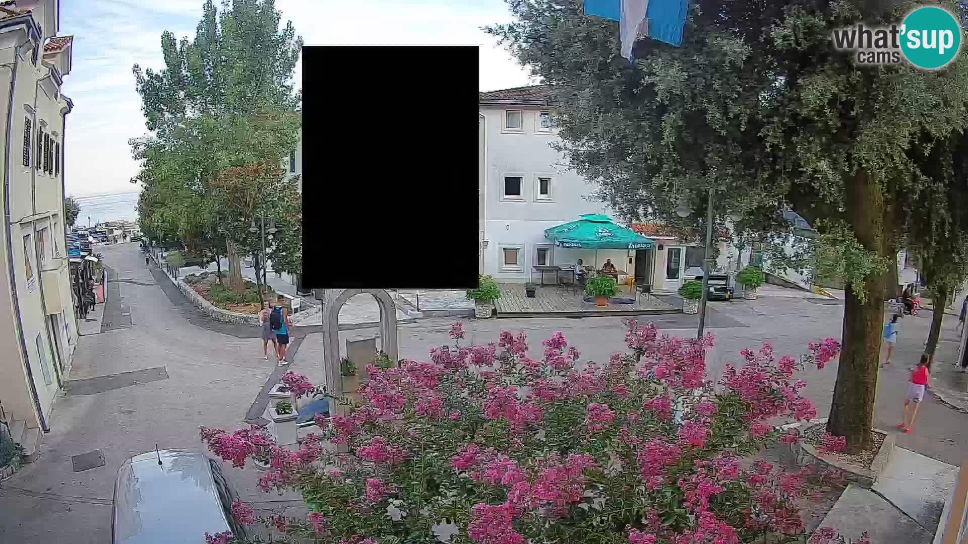 Spletna kamera center Mošćeniška Draga – Pogled v živo
