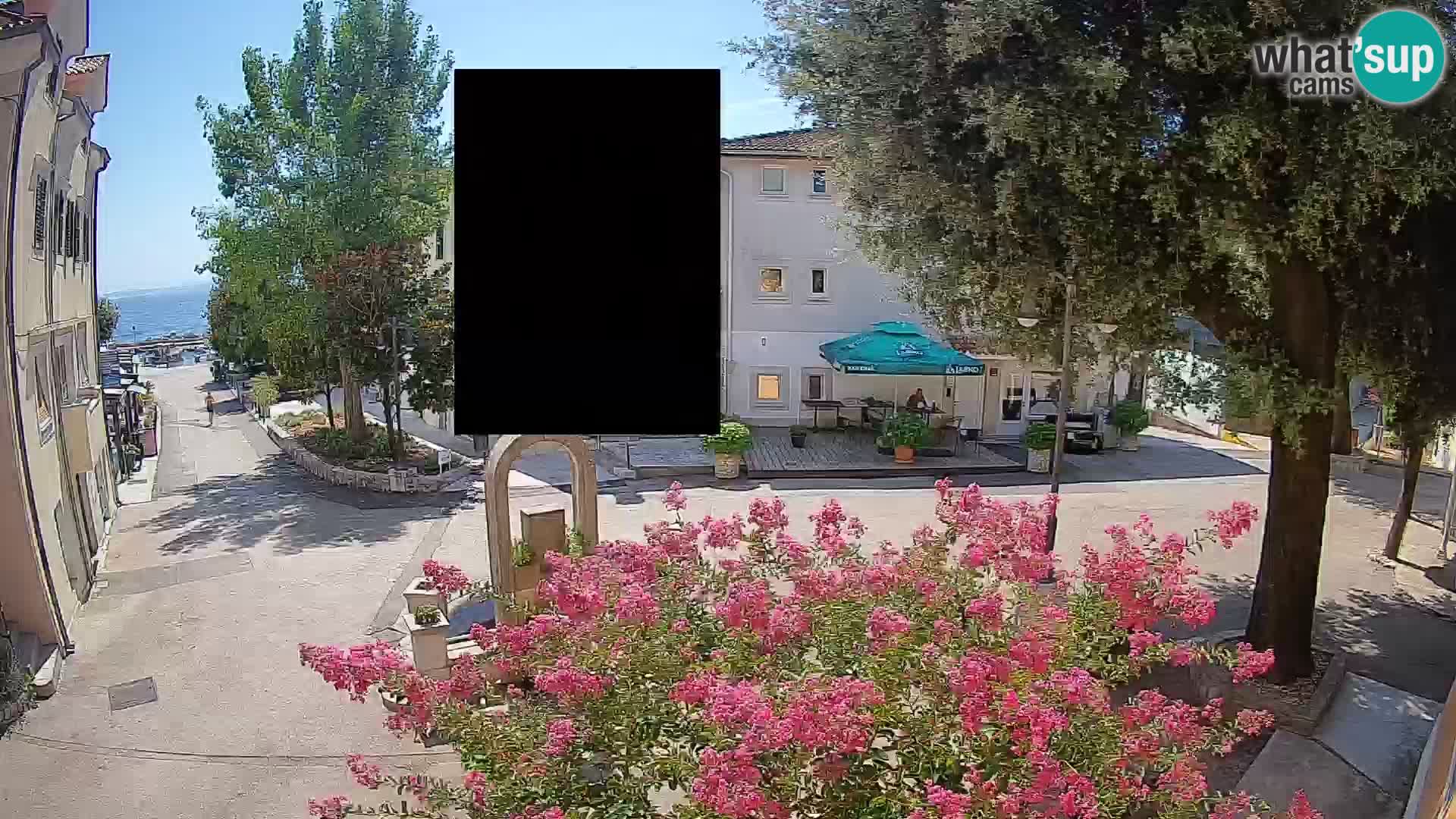 Webcam Mošćenička Draga Center – Live View of the Town Center