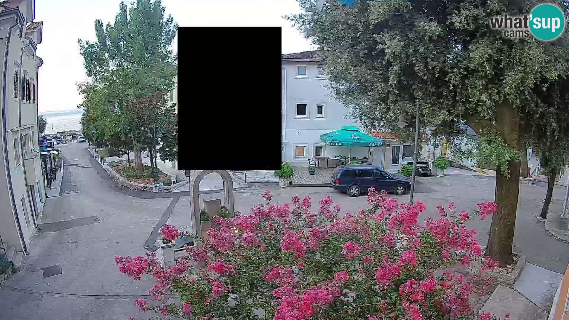 Web kamera centar Mošćeničke Drage – Pogled uživo