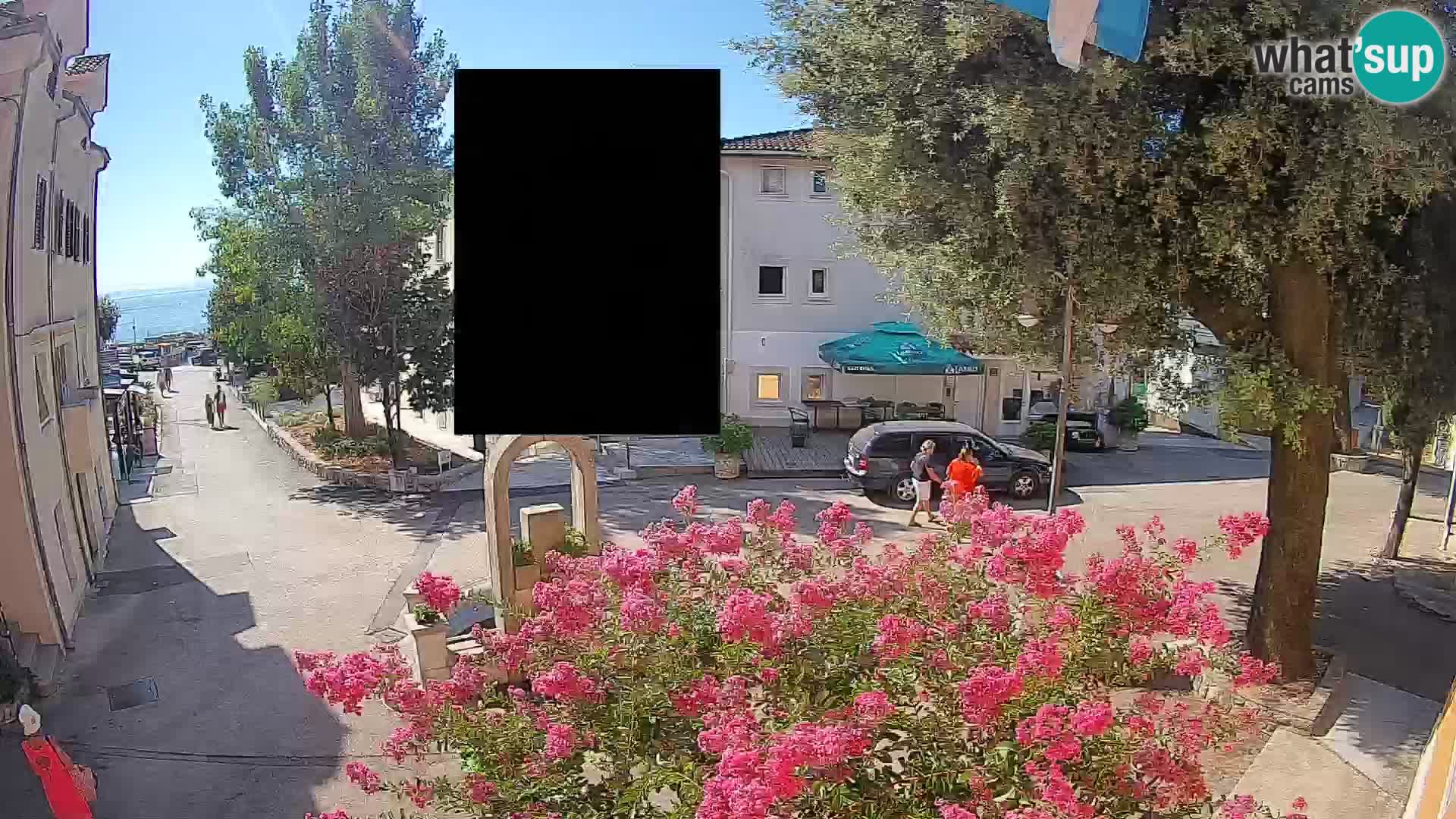 Webcam Mošćenička Draga Center – Live View of the Town Center