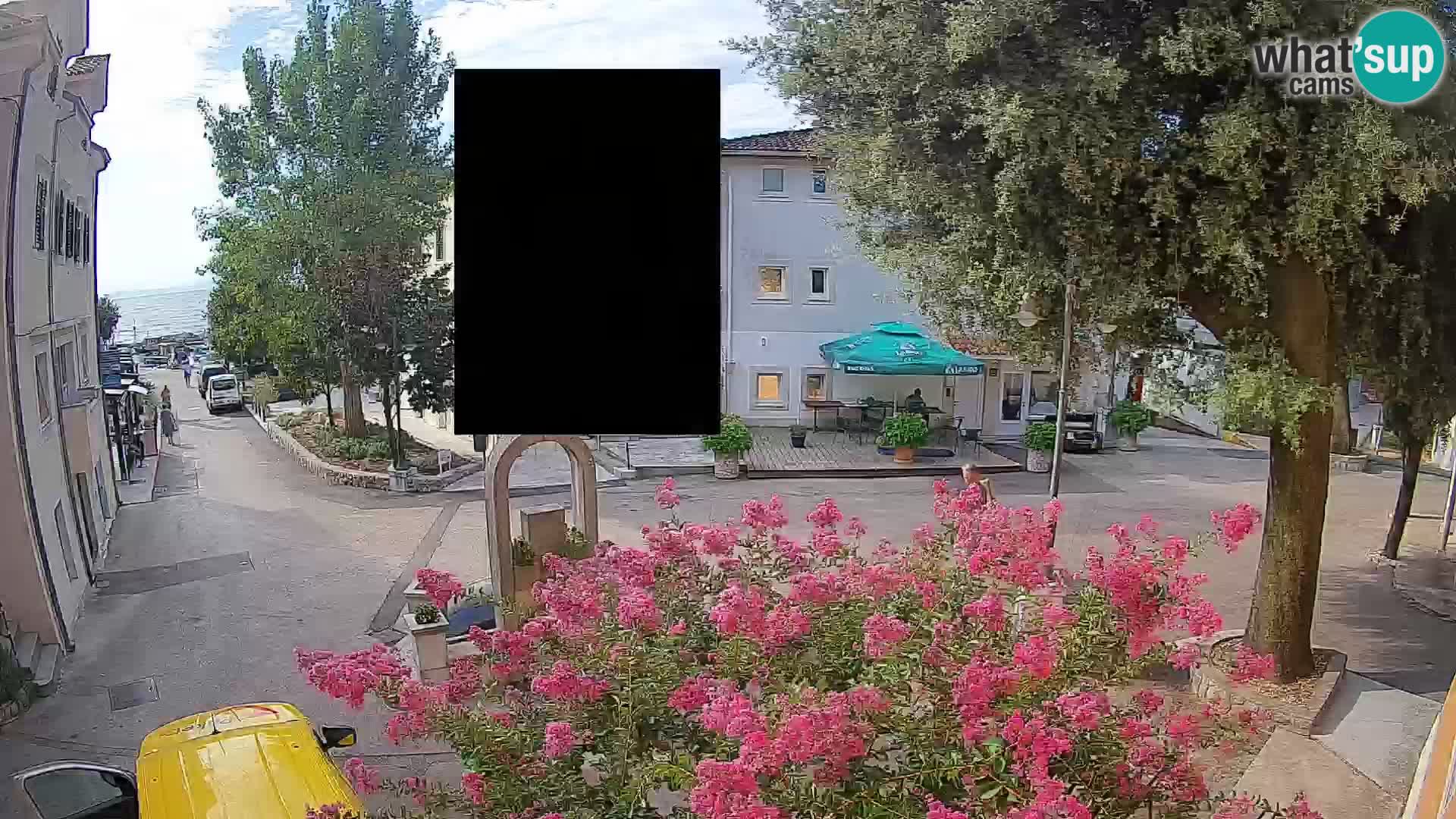Spletna kamera center Mošćeniška Draga – Pogled v živo