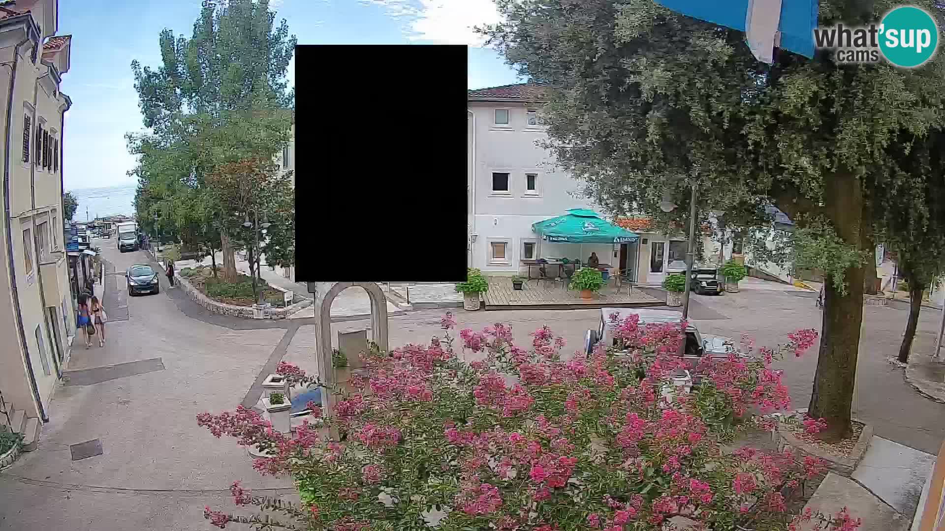 Spletna kamera center Mošćeniška Draga – Pogled v živo