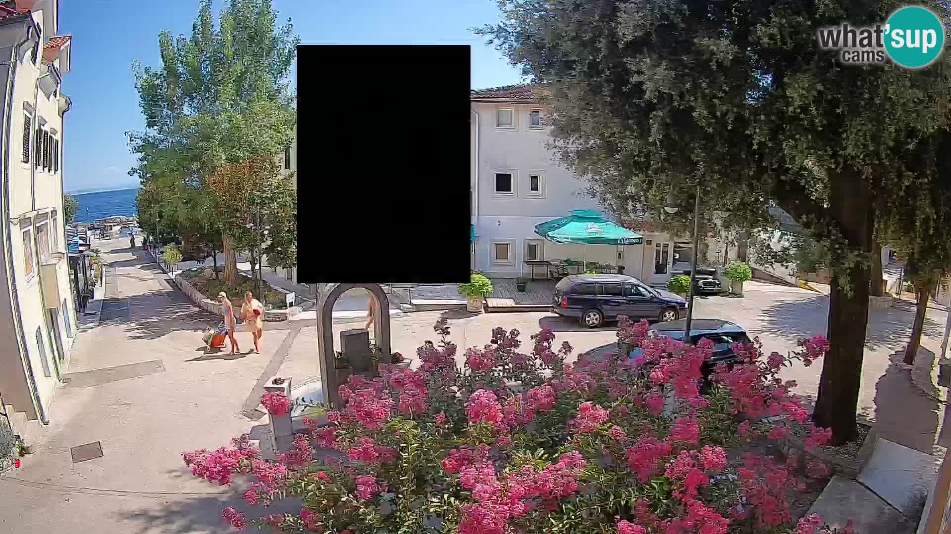 Webcam Mošćenička Draga Center – Live View of the Town Center