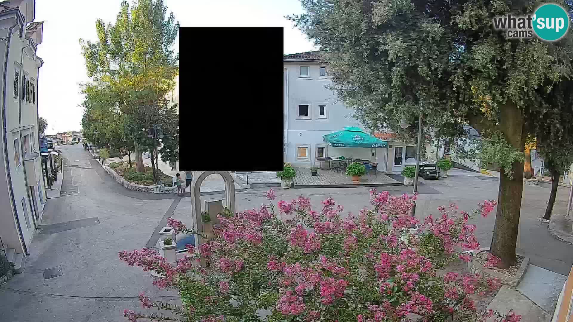 Webcam Mošćenička Draga Center – Live View of the Town Center