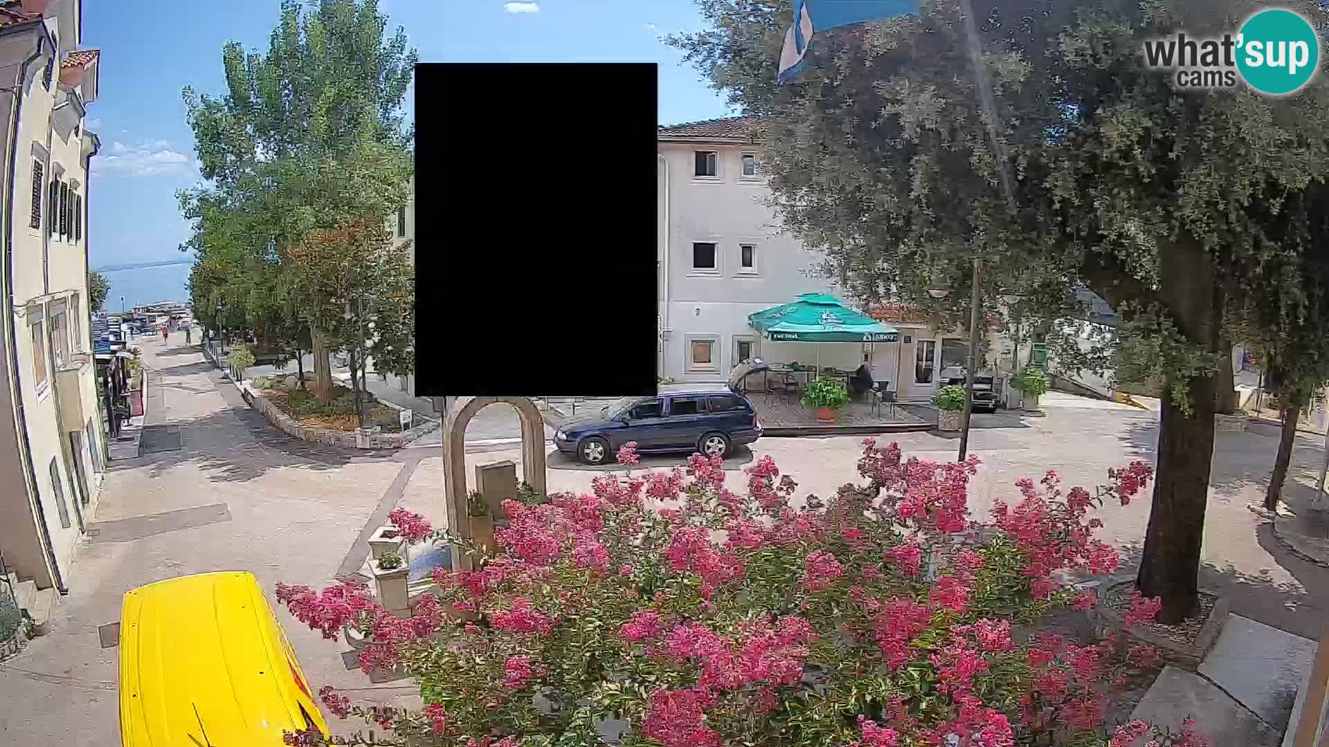 Web kamera centar Mošćeničke Drage – Pogled uživo